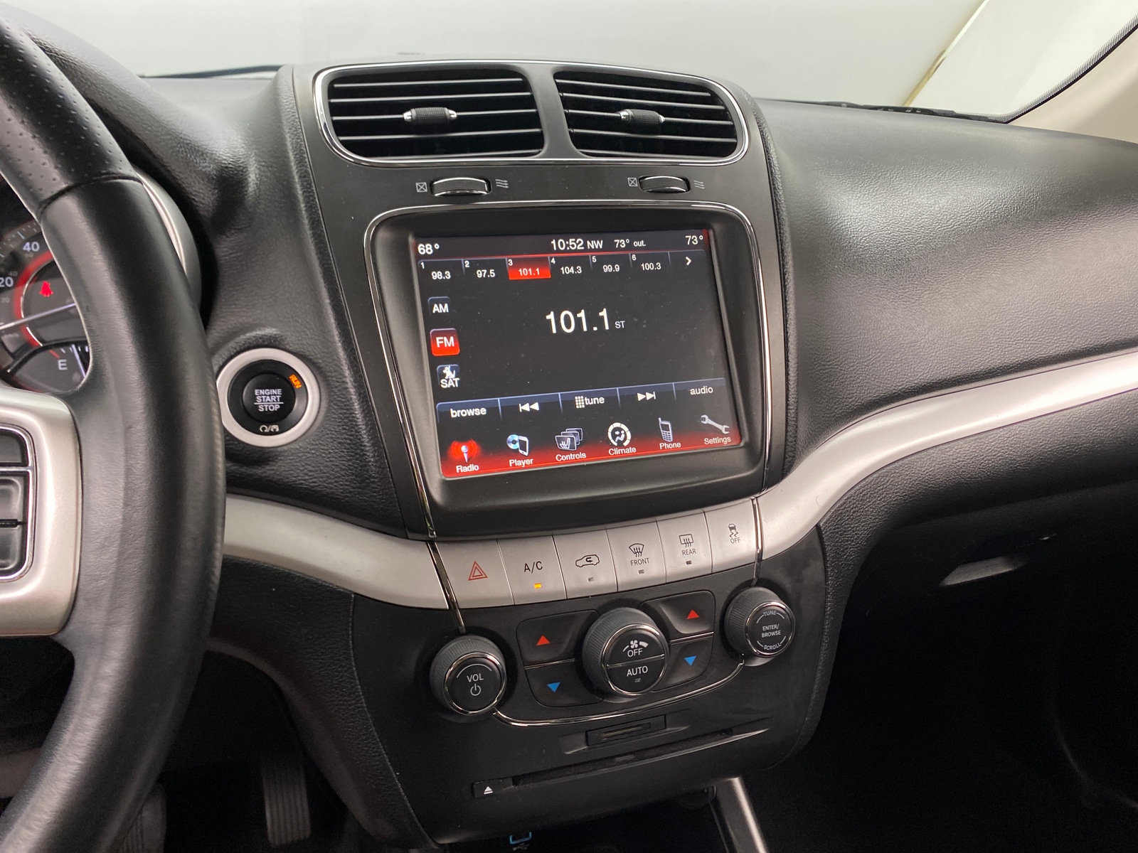 Thumbnail: 2019 Dodge Journey - 3