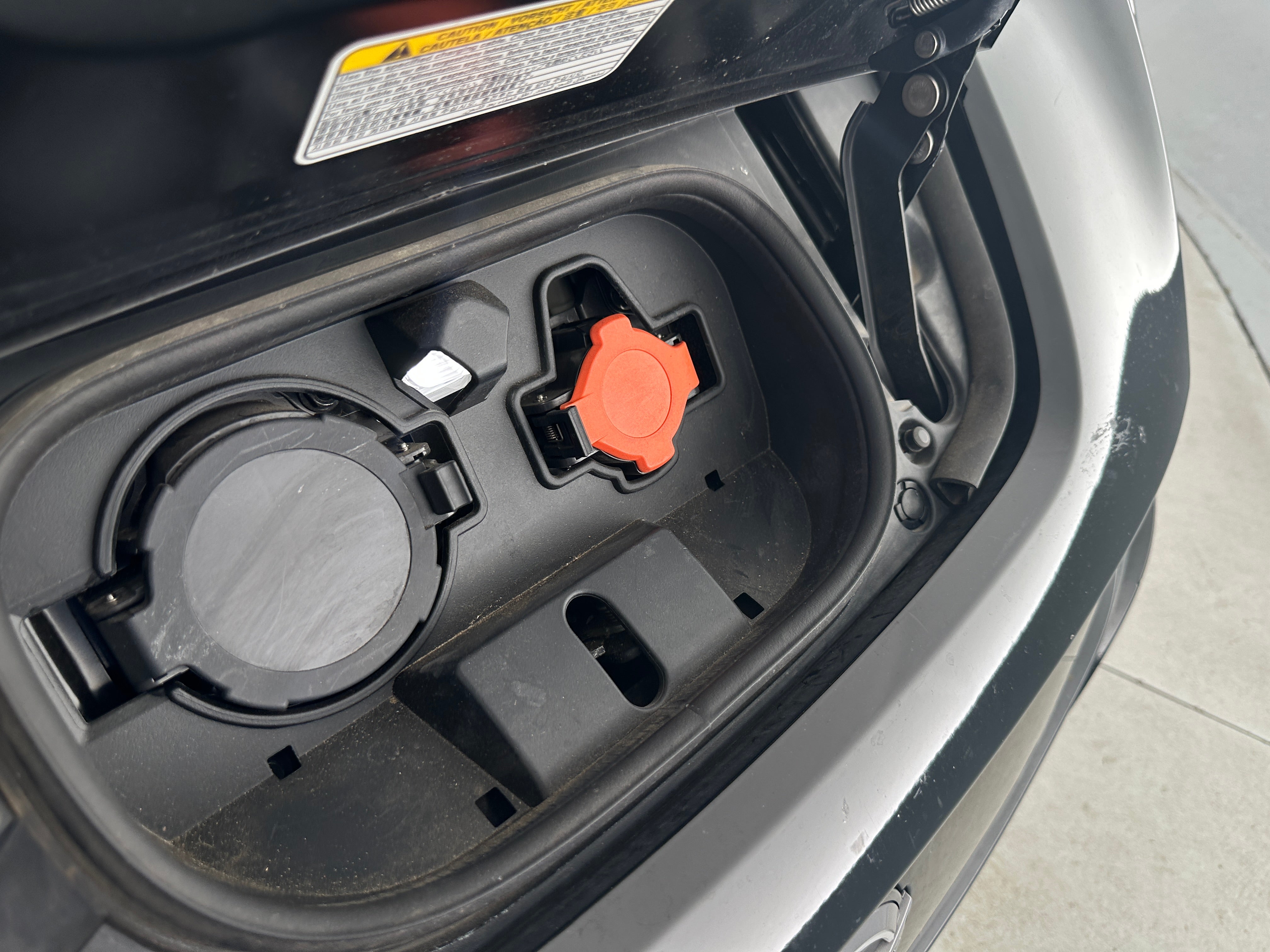 Used 2023 Nissan Leaf S with VIN 1N4AZ1BVXPC554170 for sale in Oak Creek, WI