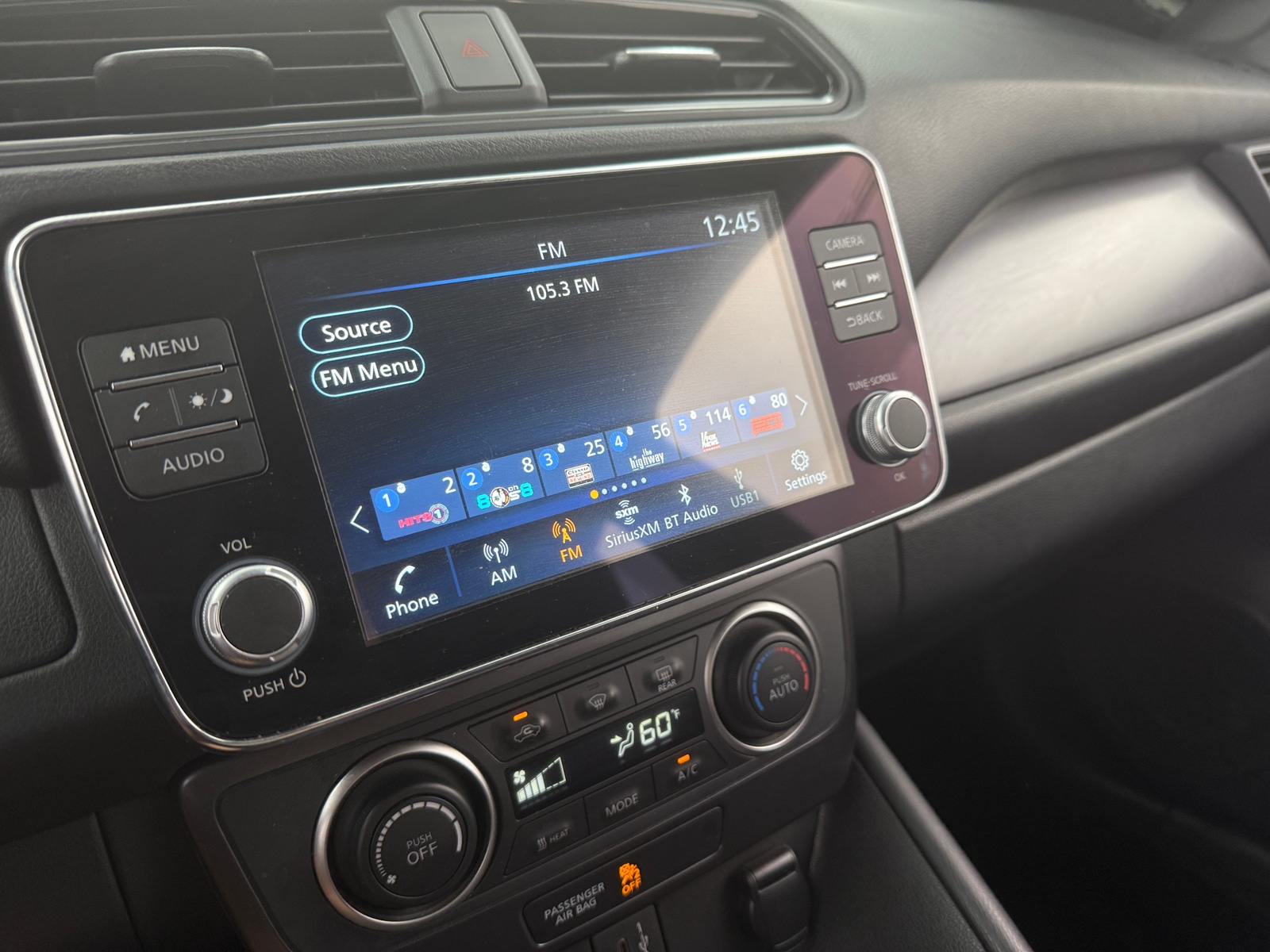 Thumbnail: 2023 Nissan Leaf - 4