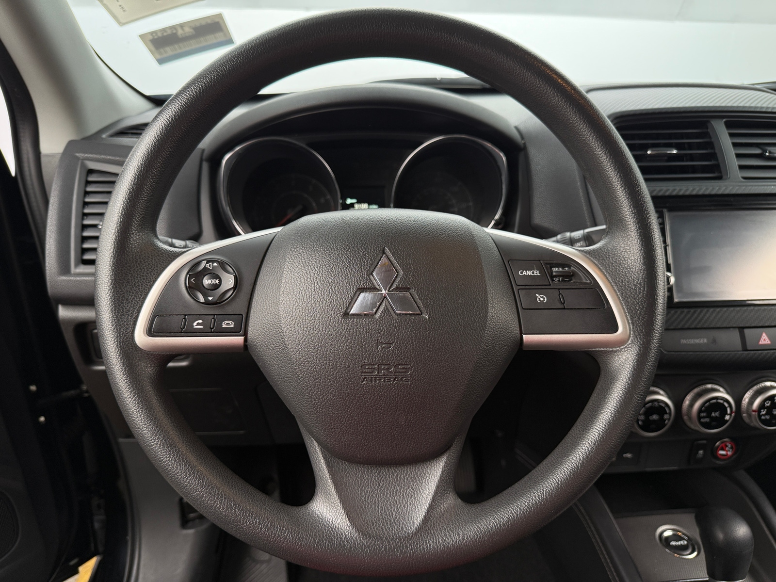 Thumbnail: 2023 Mitsubishi Outlander Sport - 5