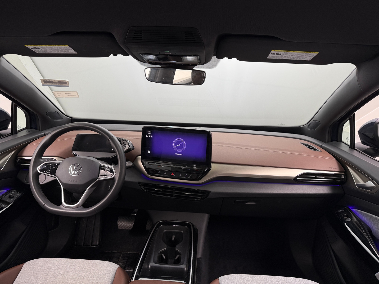 Thumbnail: 2023 Volkswagen ID.4 - 3