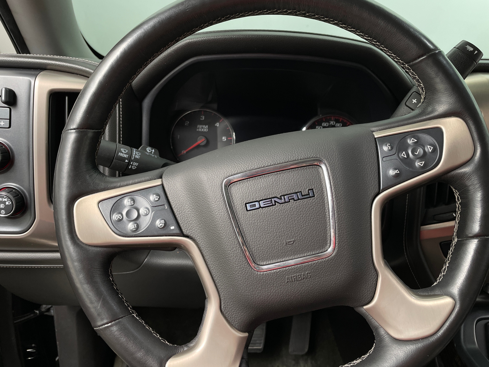 Thumbnail: 2015 GMC Sierra 1500 - 4