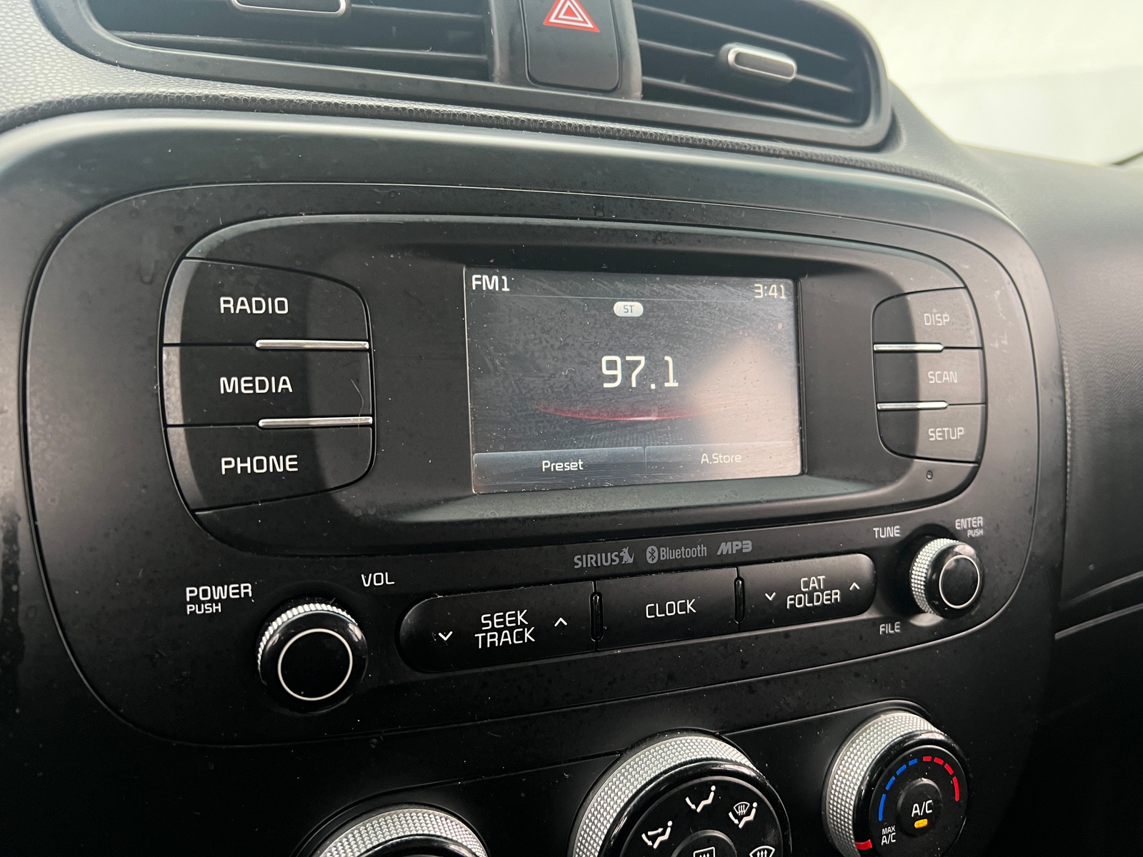 Thumbnail: 2016 Kia Soul - 4