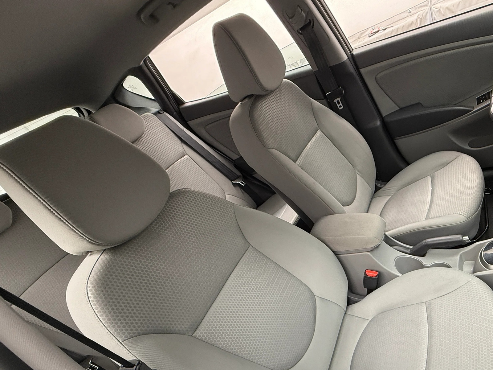 Thumbnail: 2017 Hyundai Accent - 2