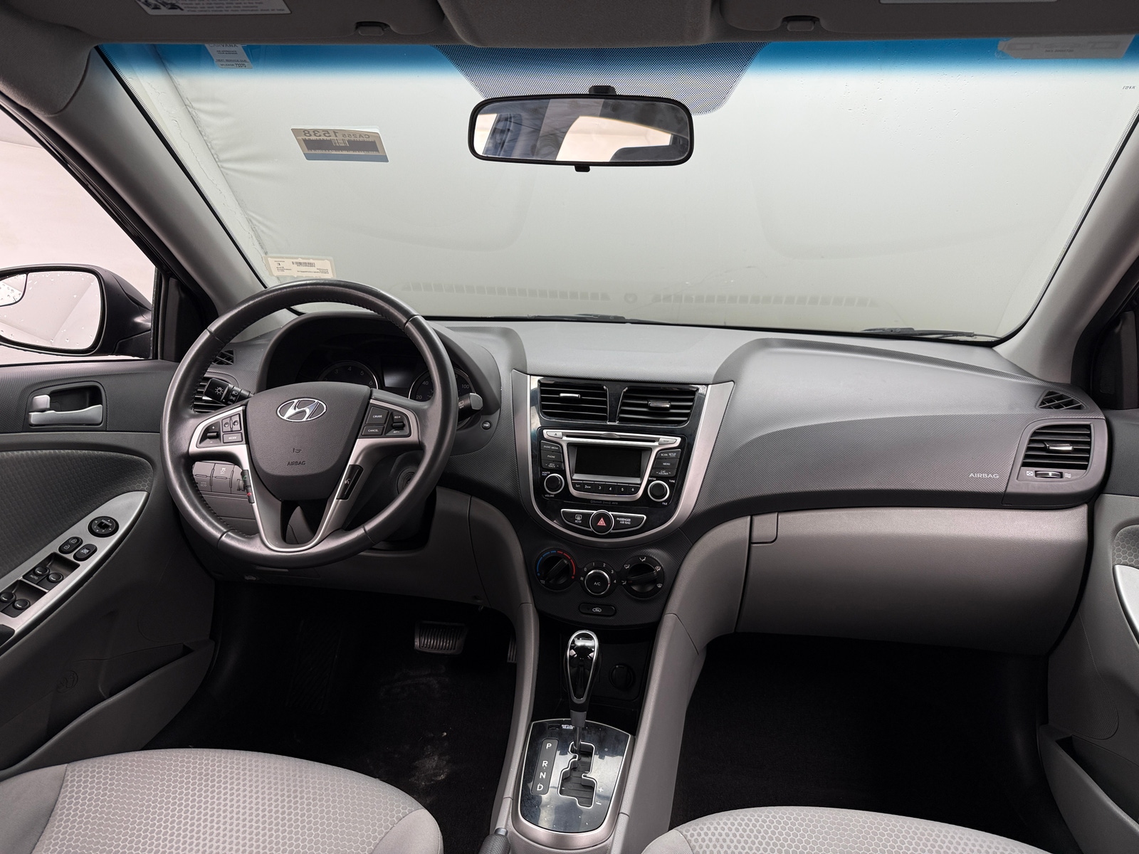 Thumbnail: 2017 Hyundai Accent - 3