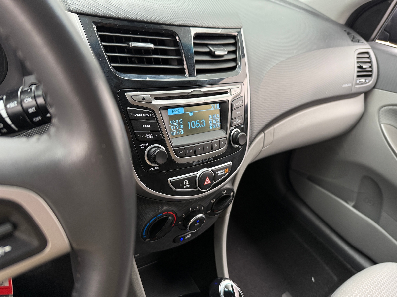 Thumbnail: 2017 Hyundai Accent - 4