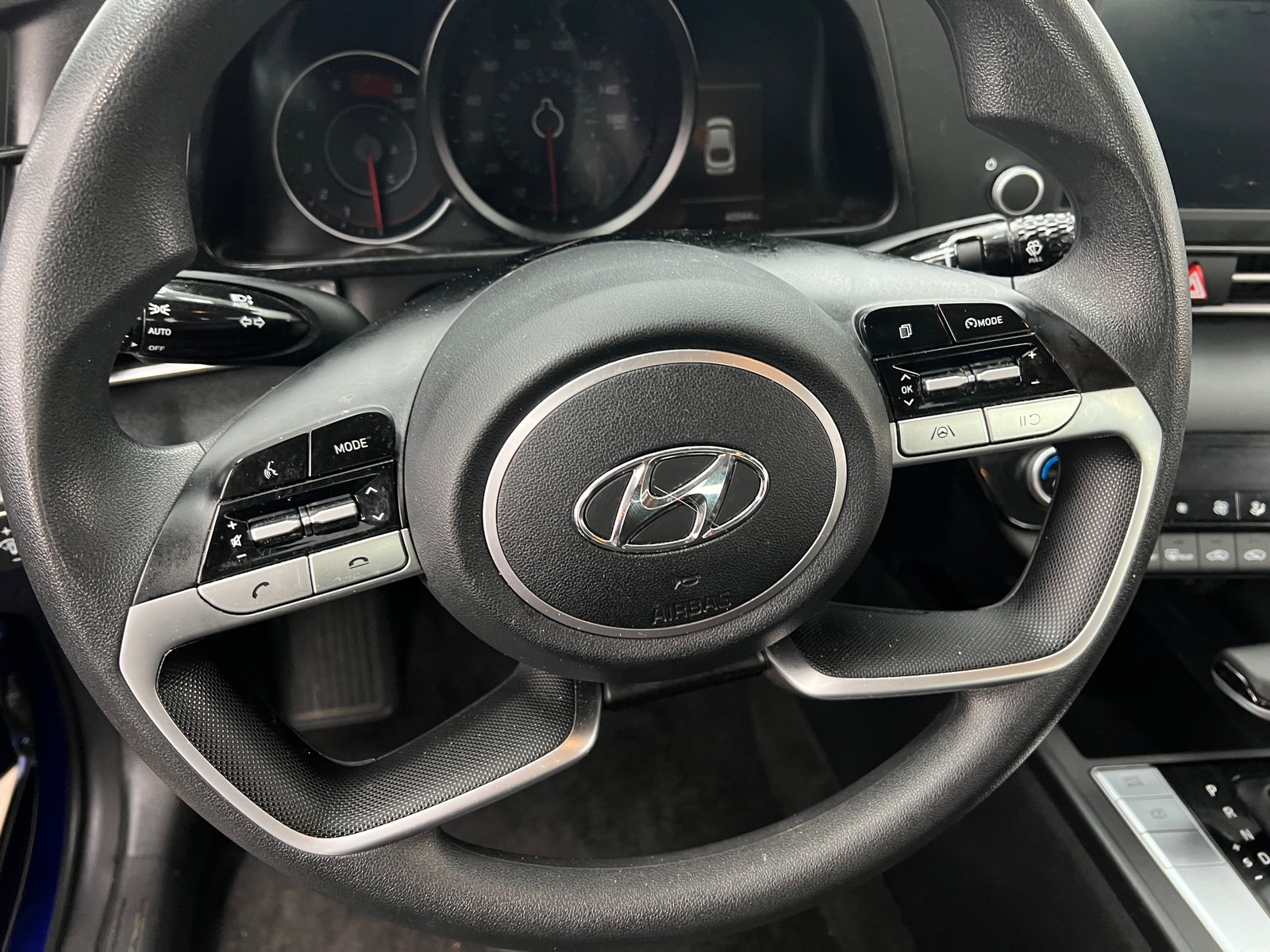 Thumbnail: 2023 Hyundai Elantra - 5