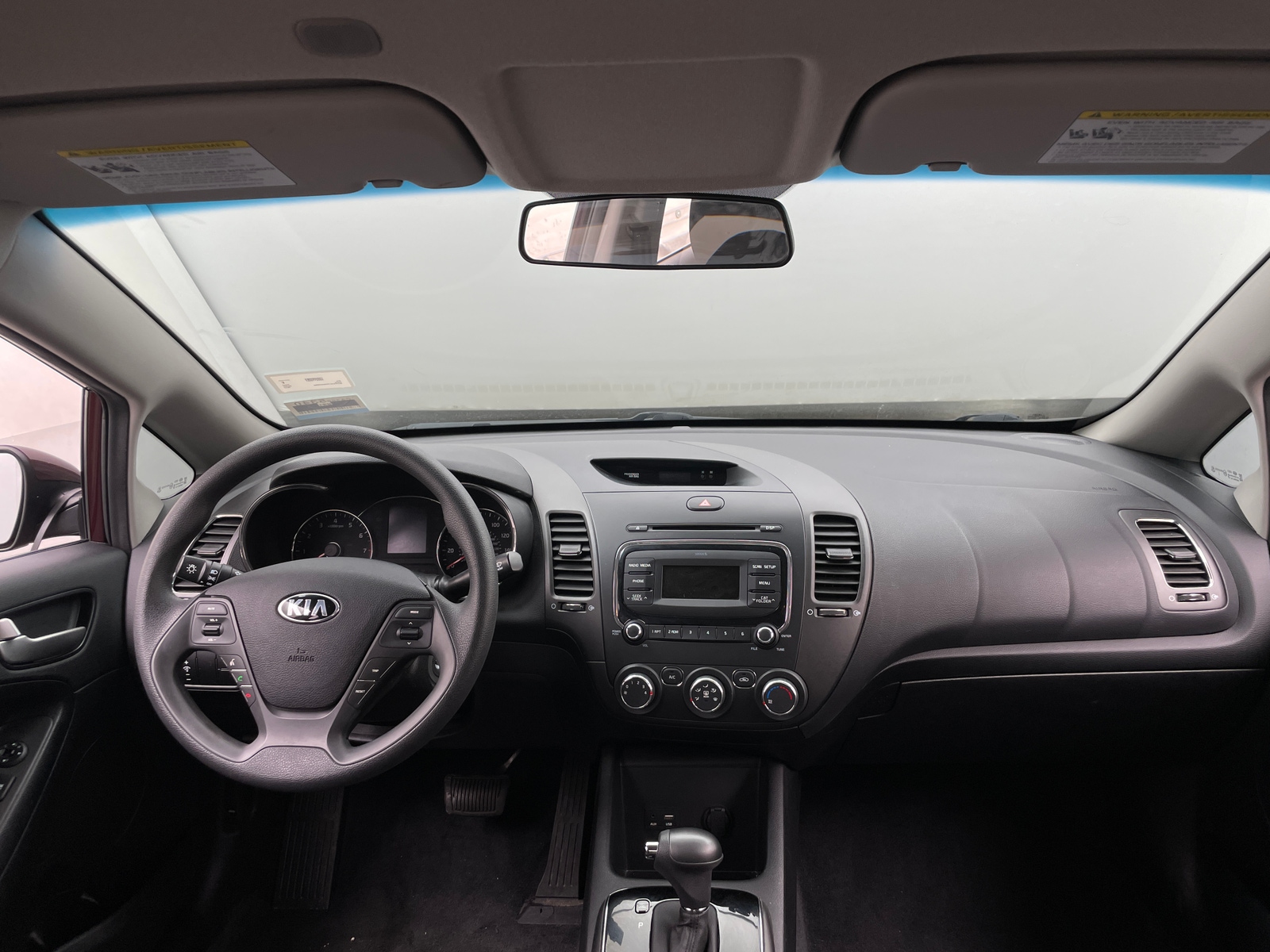 Thumbnail: 2017 Kia Forte - 3