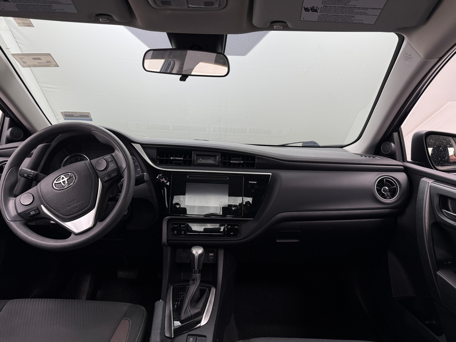 Thumbnail: 2017 Toyota Corolla - 3