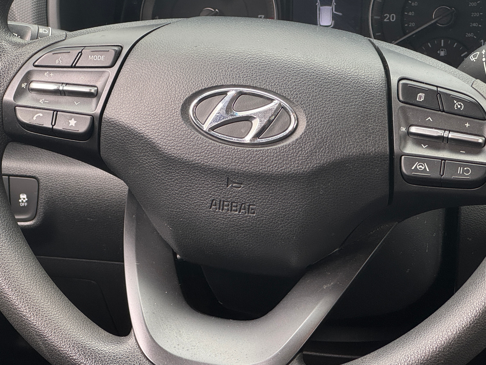 Thumbnail: 2022 Hyundai Kona - 5
