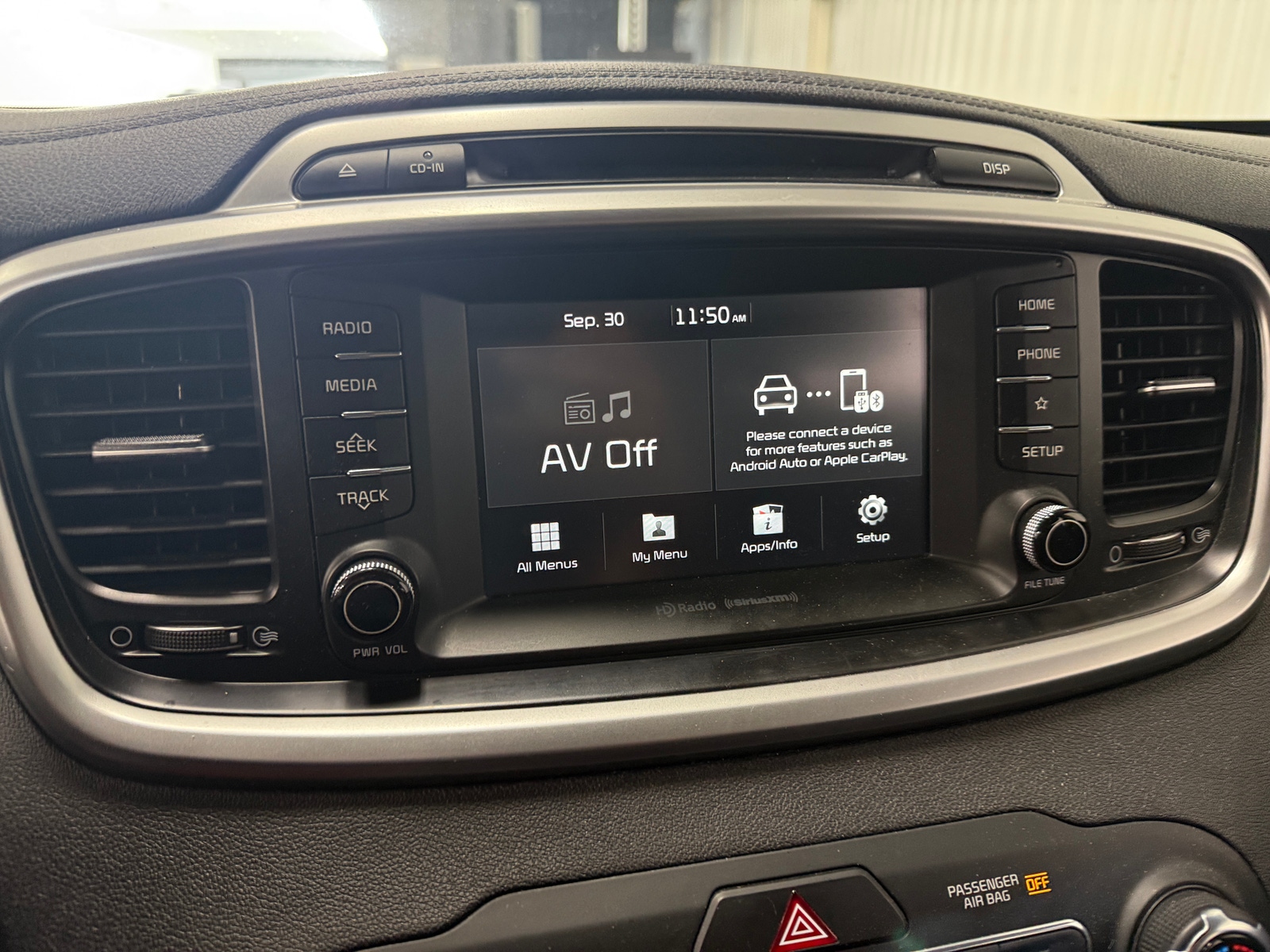Thumbnail: 2019 Kia Sorento - 4