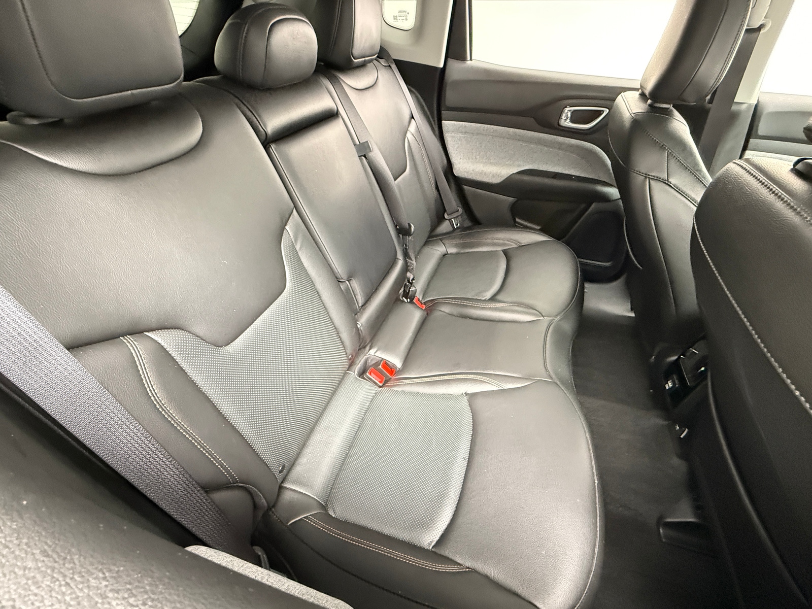 Thumbnail: 2022 Jeep Compass - 5