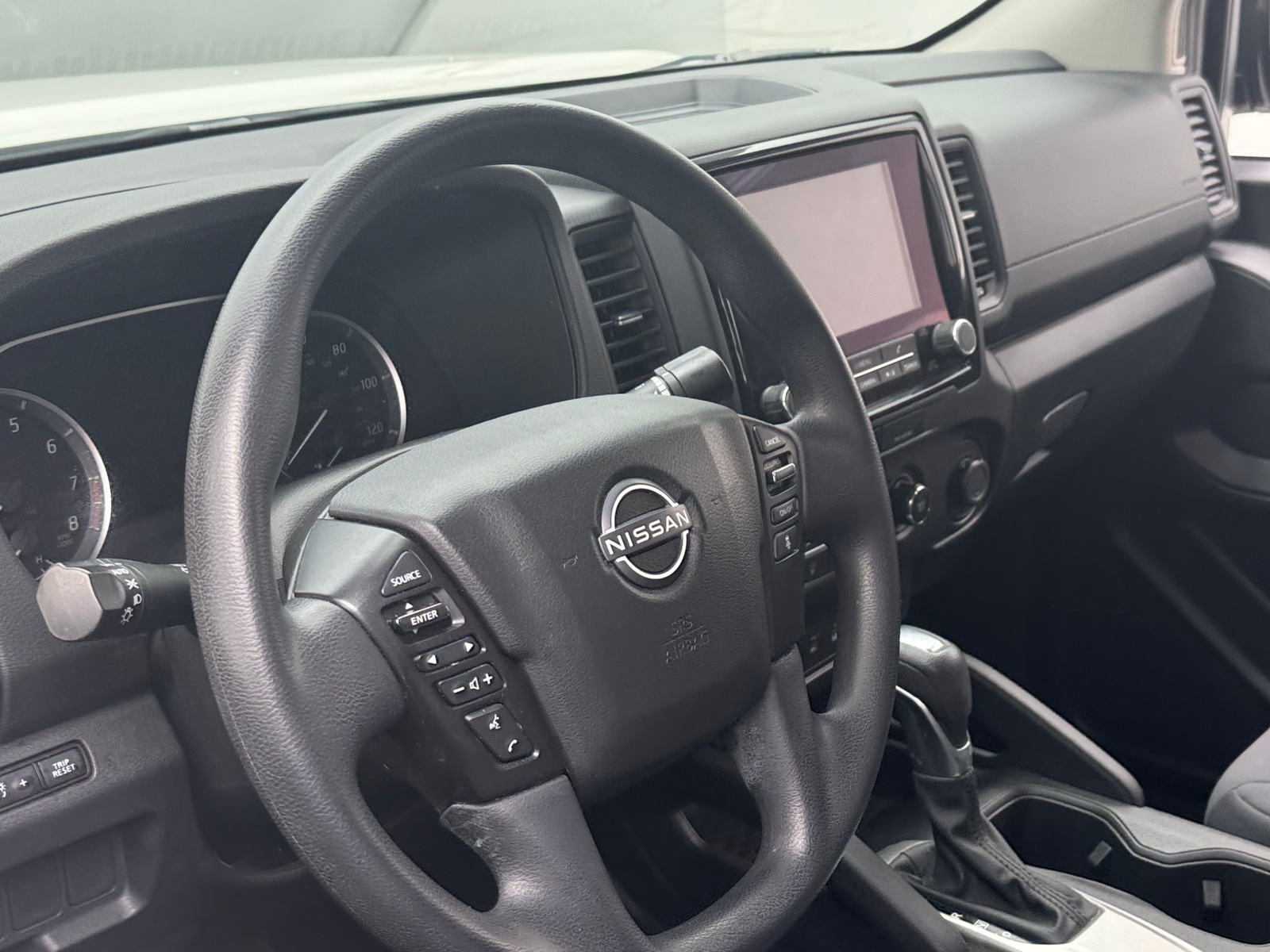 Thumbnail: 2023 Nissan Frontier - 5