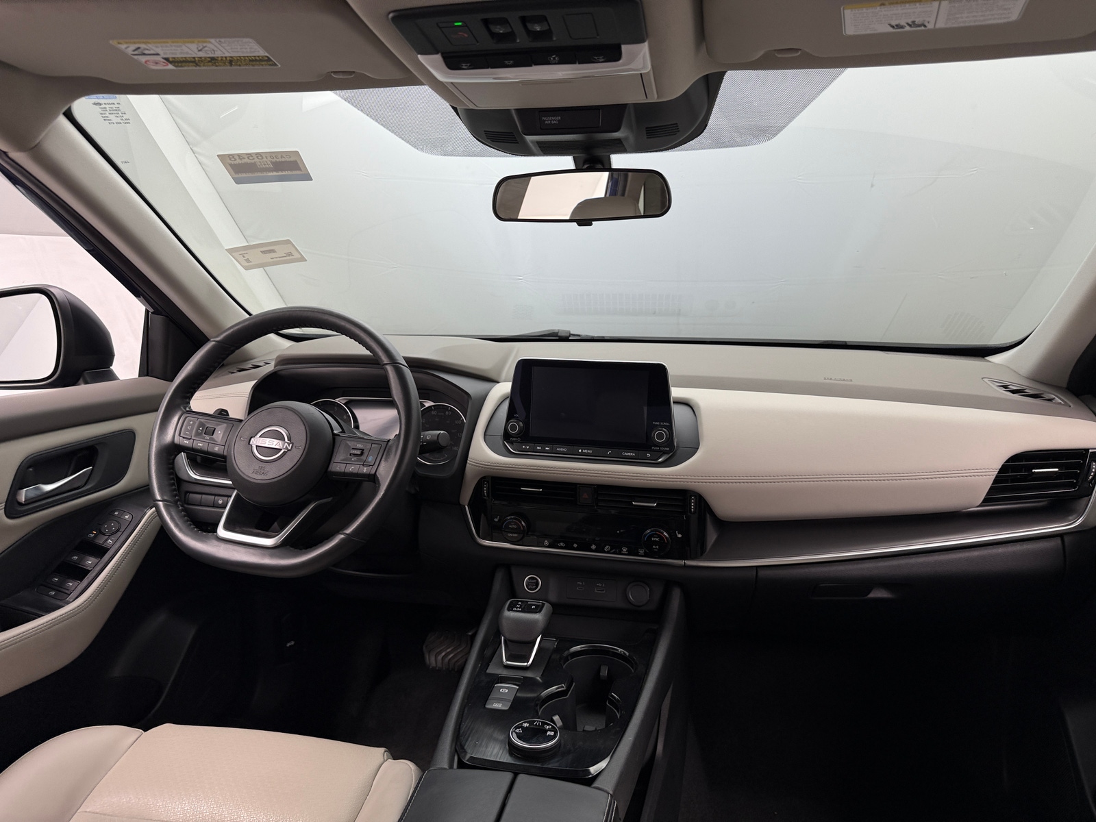 Thumbnail: 2022 Nissan Rogue - 3