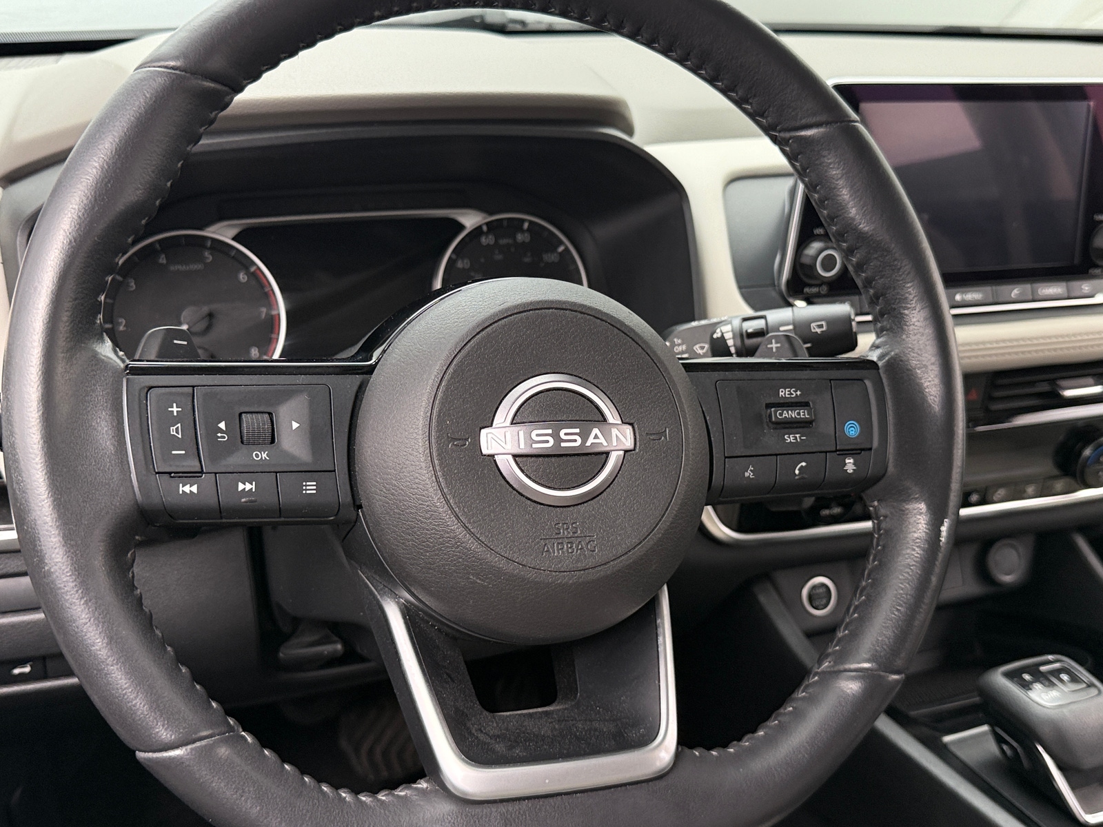 Thumbnail: 2022 Nissan Rogue - 5