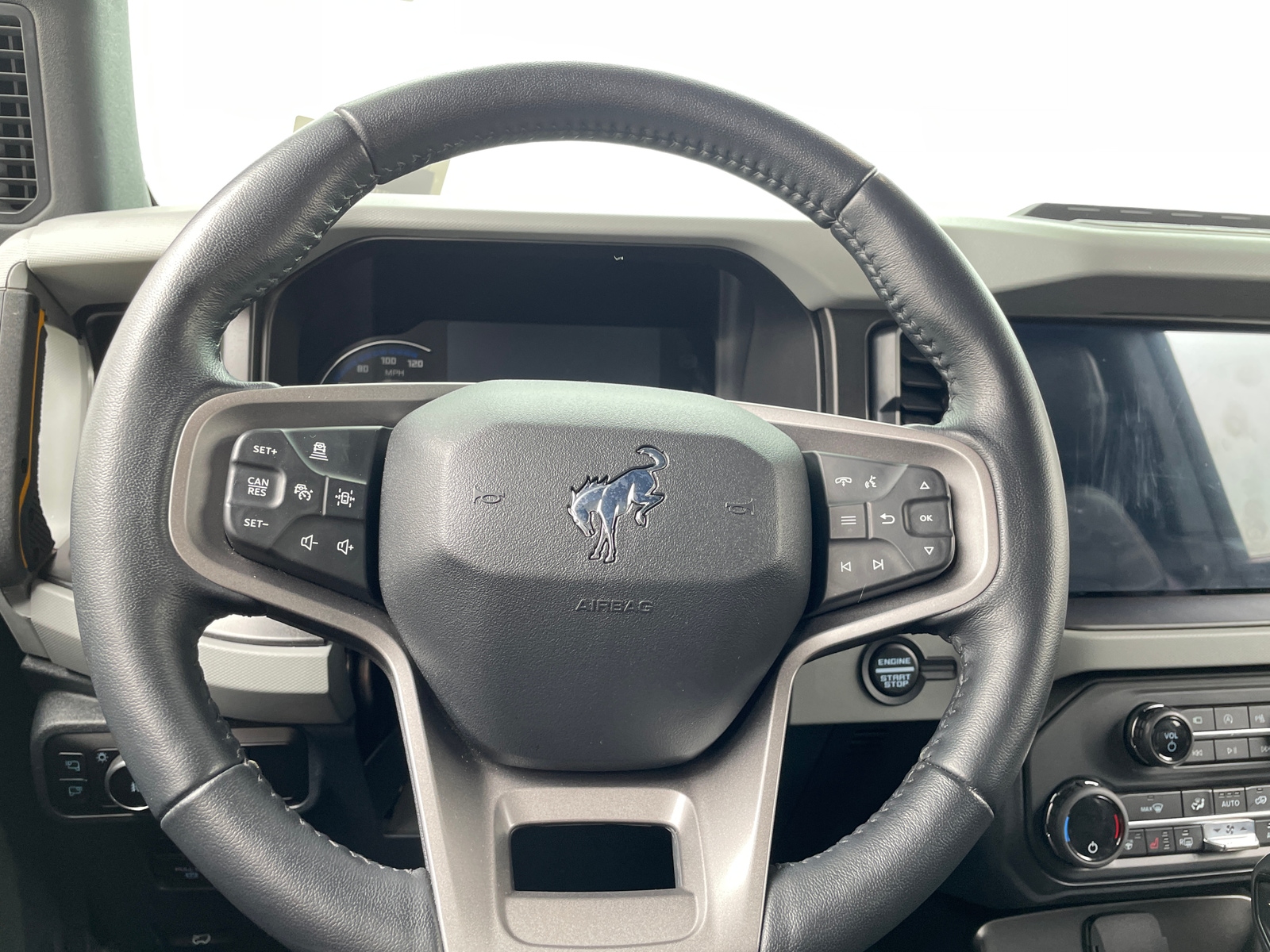 Thumbnail: 2023 Ford Bronco - 3