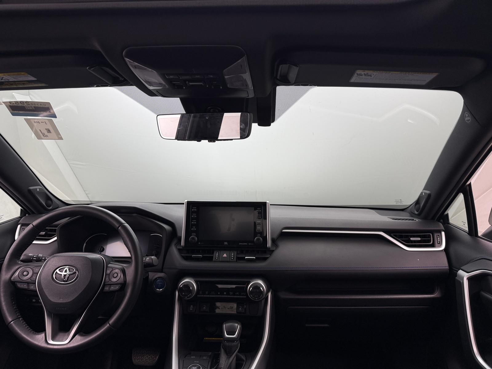 Thumbnail: 2021 Toyota RAV4 - 3