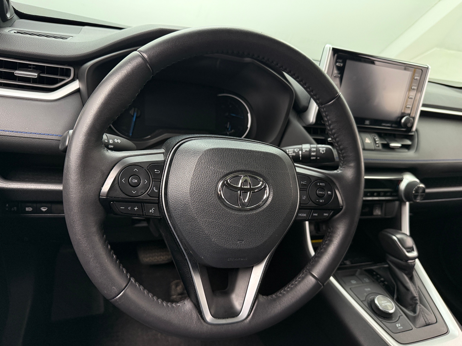 Thumbnail: 2021 Toyota RAV4 - 5