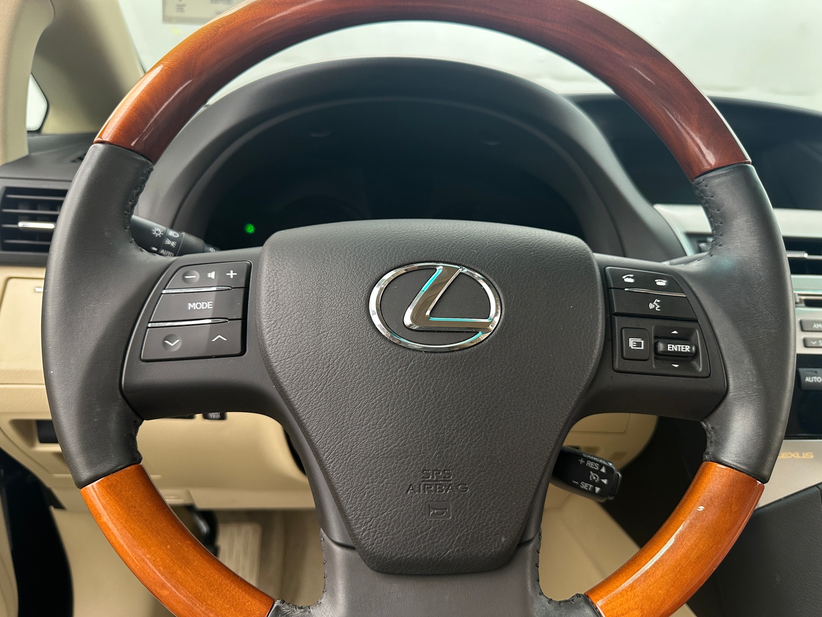 Thumbnail: 2012 Lexus RX - 4