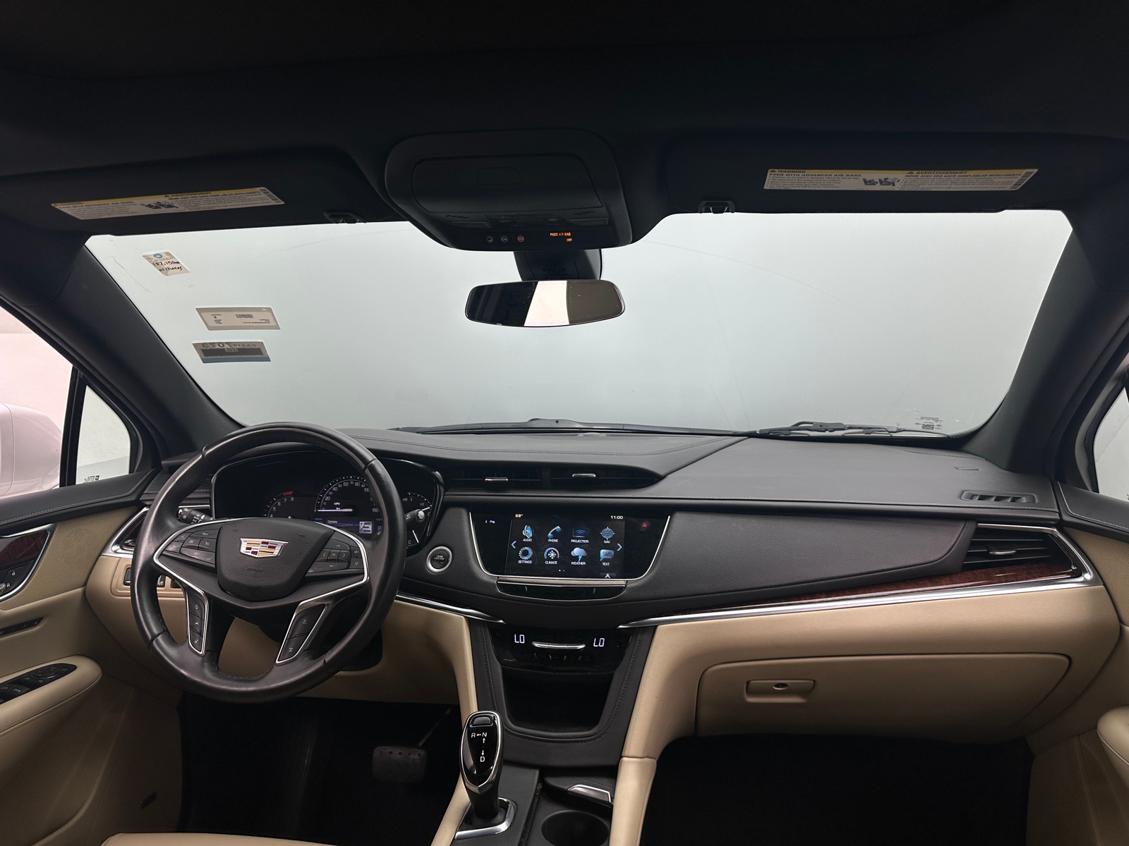 Thumbnail: 2017 Cadillac XT5 - 2