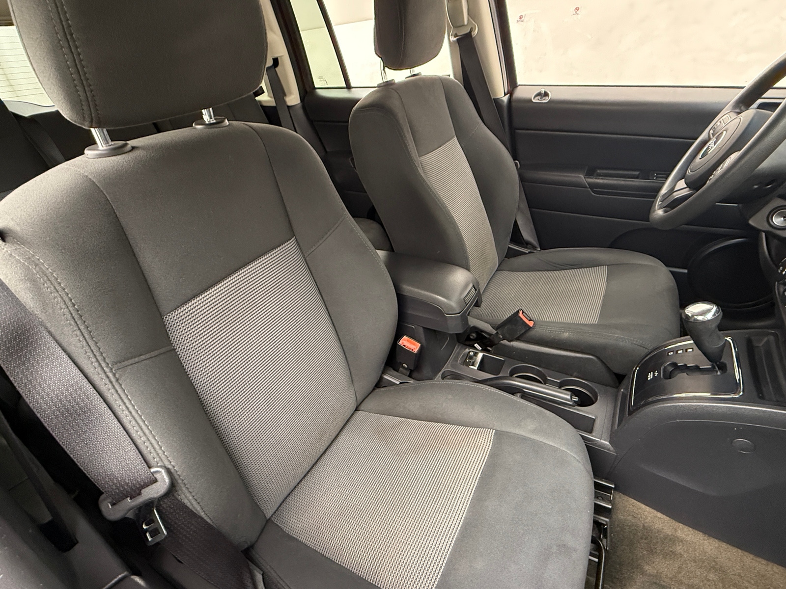 Thumbnail: 2016 Jeep Compass - 2