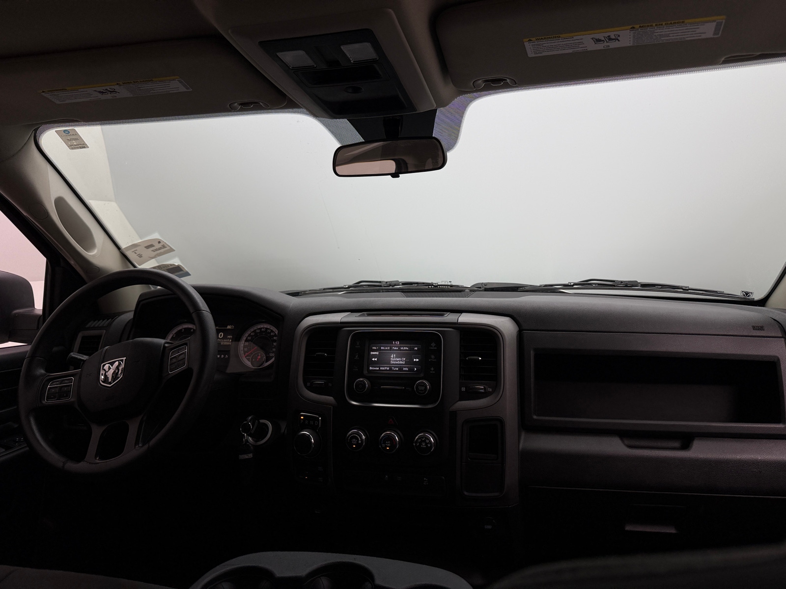 Thumbnail: 2022 RAM 1500 Classic - 3