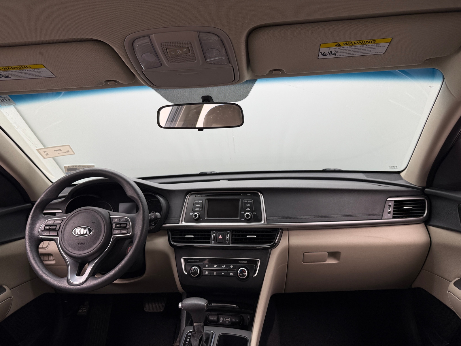Thumbnail: 2016 Kia Optima - 3