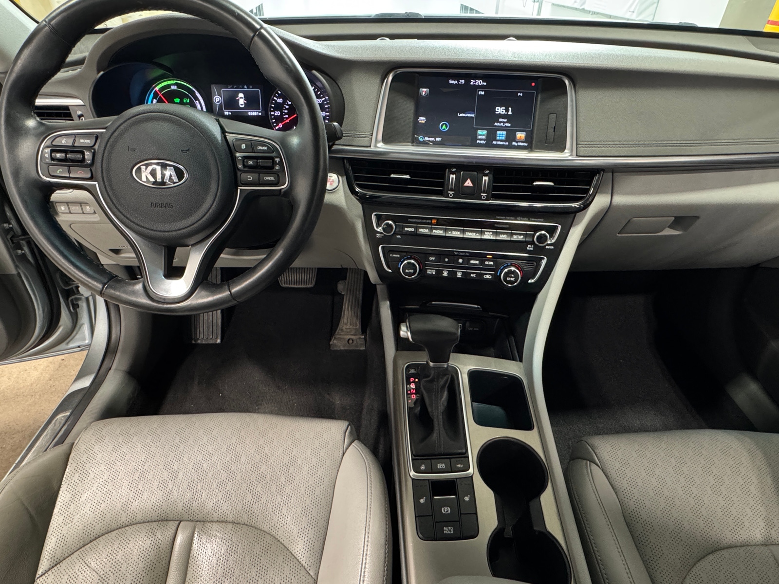Thumbnail: 2017 Kia Optima - 2