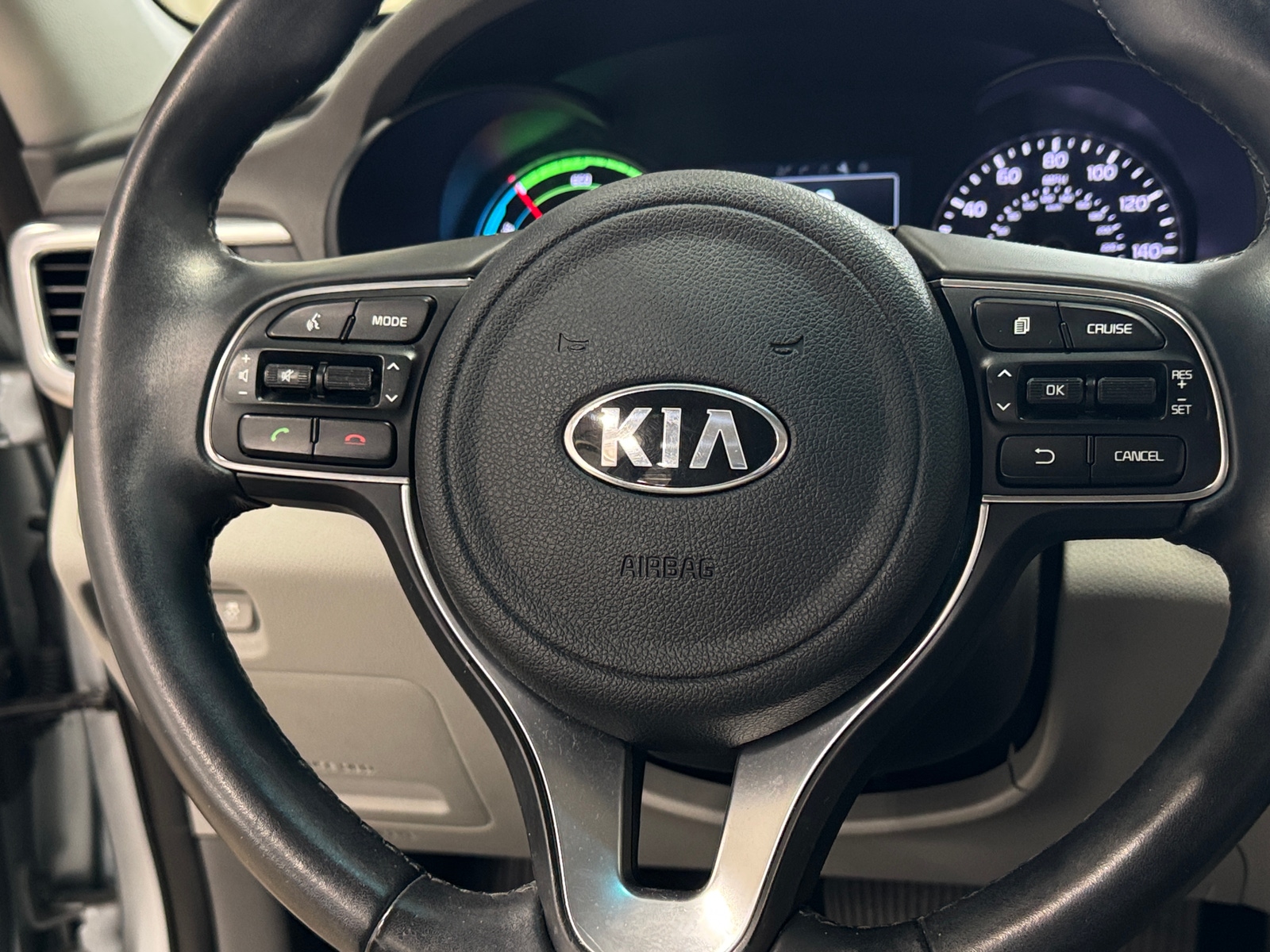 Thumbnail: 2017 Kia Optima - 4