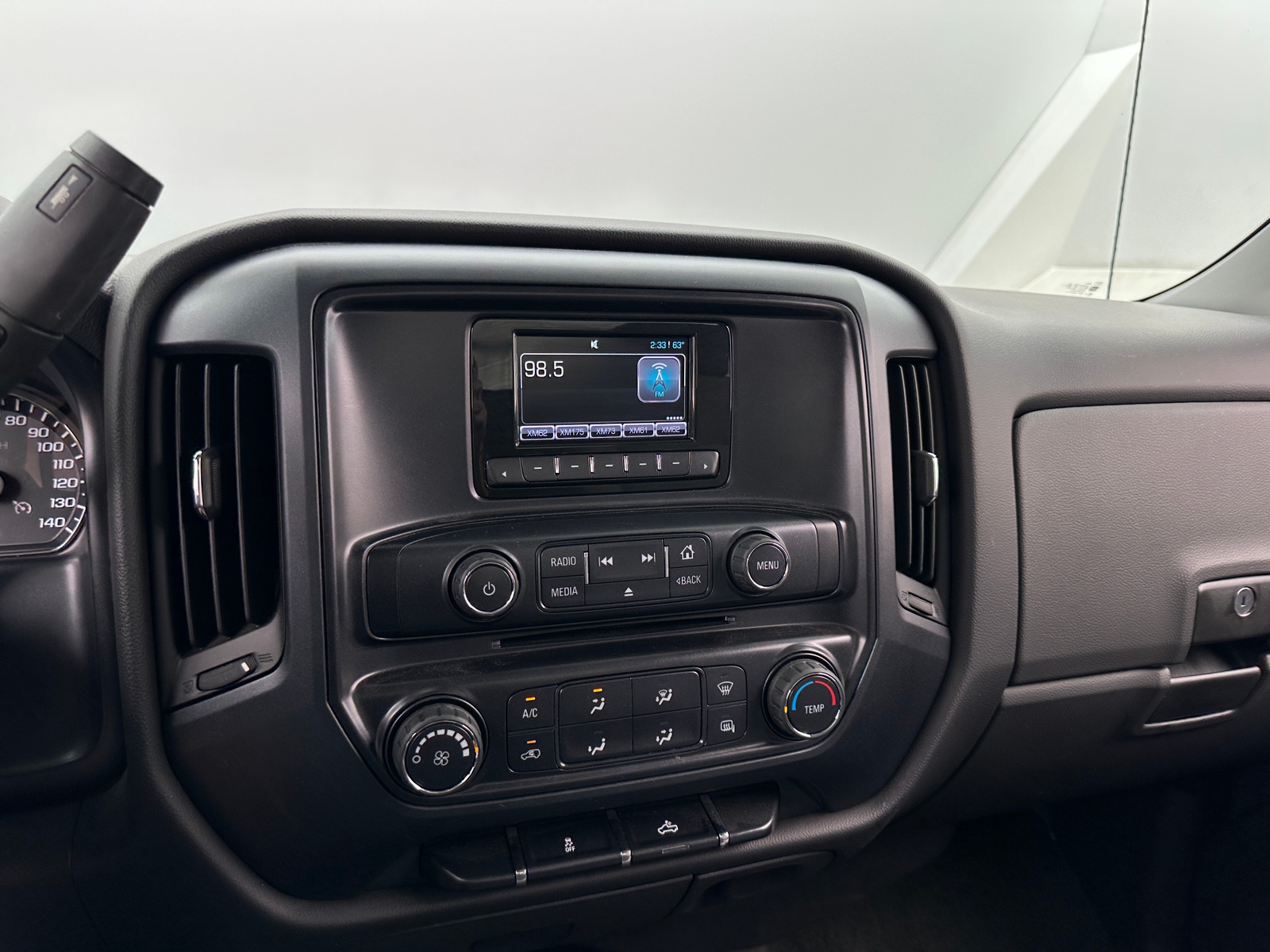 Thumbnail: 2014 Chevrolet Silverado 1500 - 3