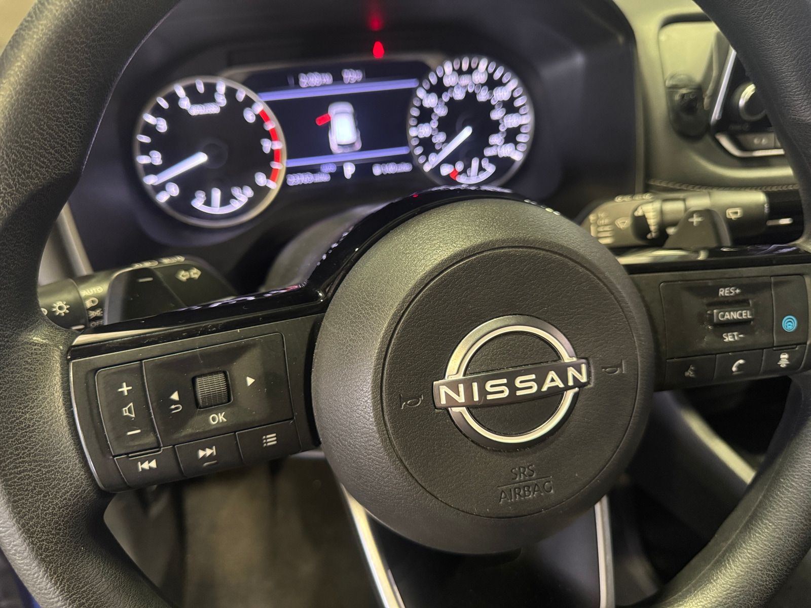 Thumbnail: 2022 Nissan Rogue - 5