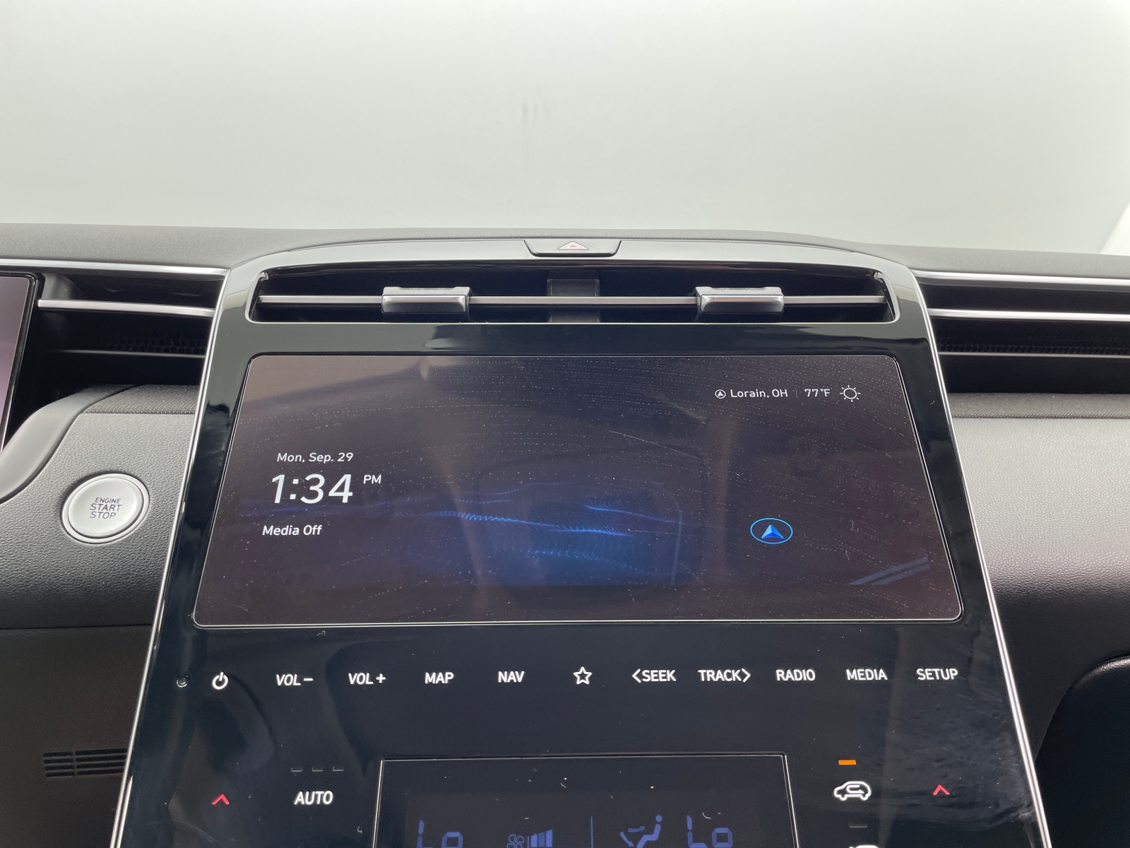 Thumbnail: 2022 Hyundai Tucson - 3