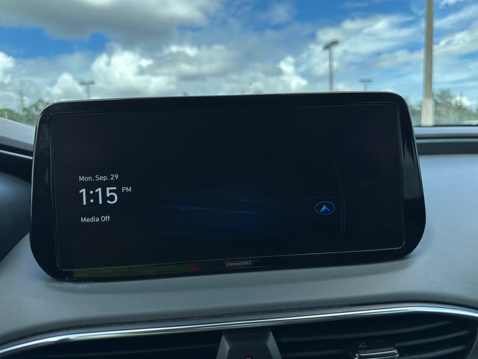 Thumbnail: 2023 Hyundai Santa Fe - 4