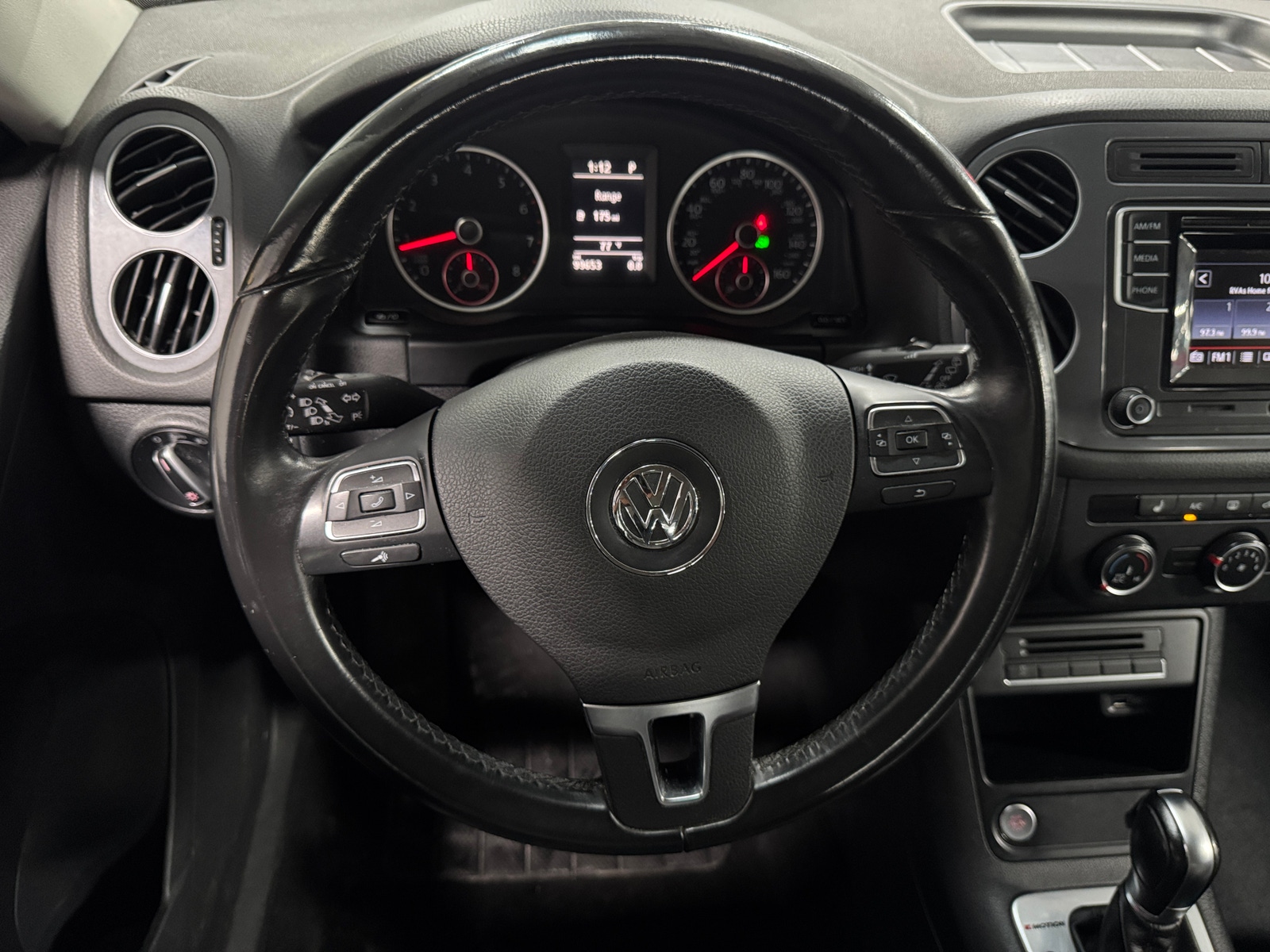 Thumbnail: 2016 Volkswagen Tiguan - 5
