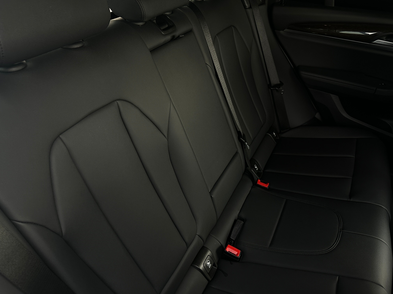 Thumbnail: 2025 BMW X1 - 5