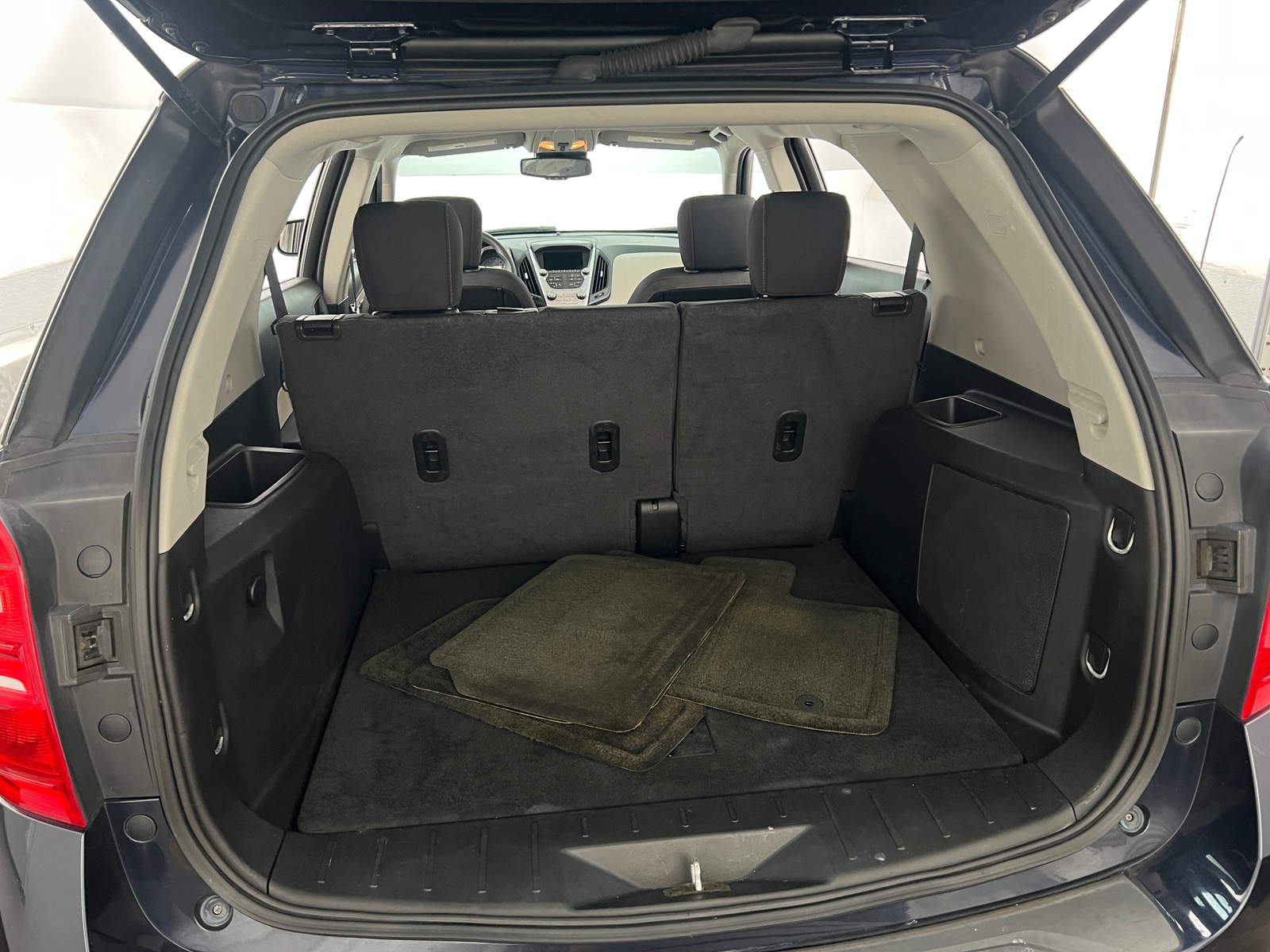 Thumbnail: 2017 Chevrolet Equinox - 7