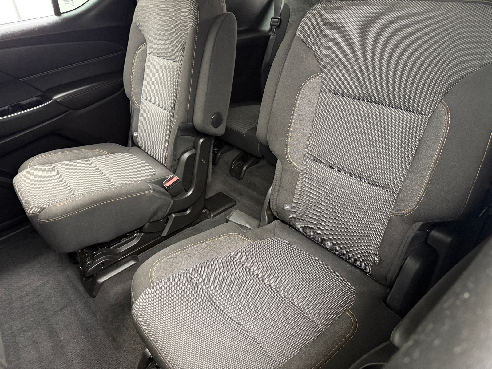 Thumbnail: 2018 Chevrolet Traverse - 6