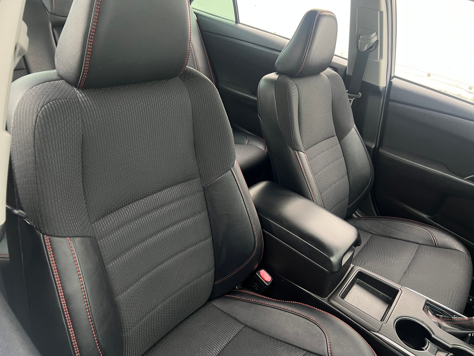 Thumbnail: 2016 Toyota Camry - 2