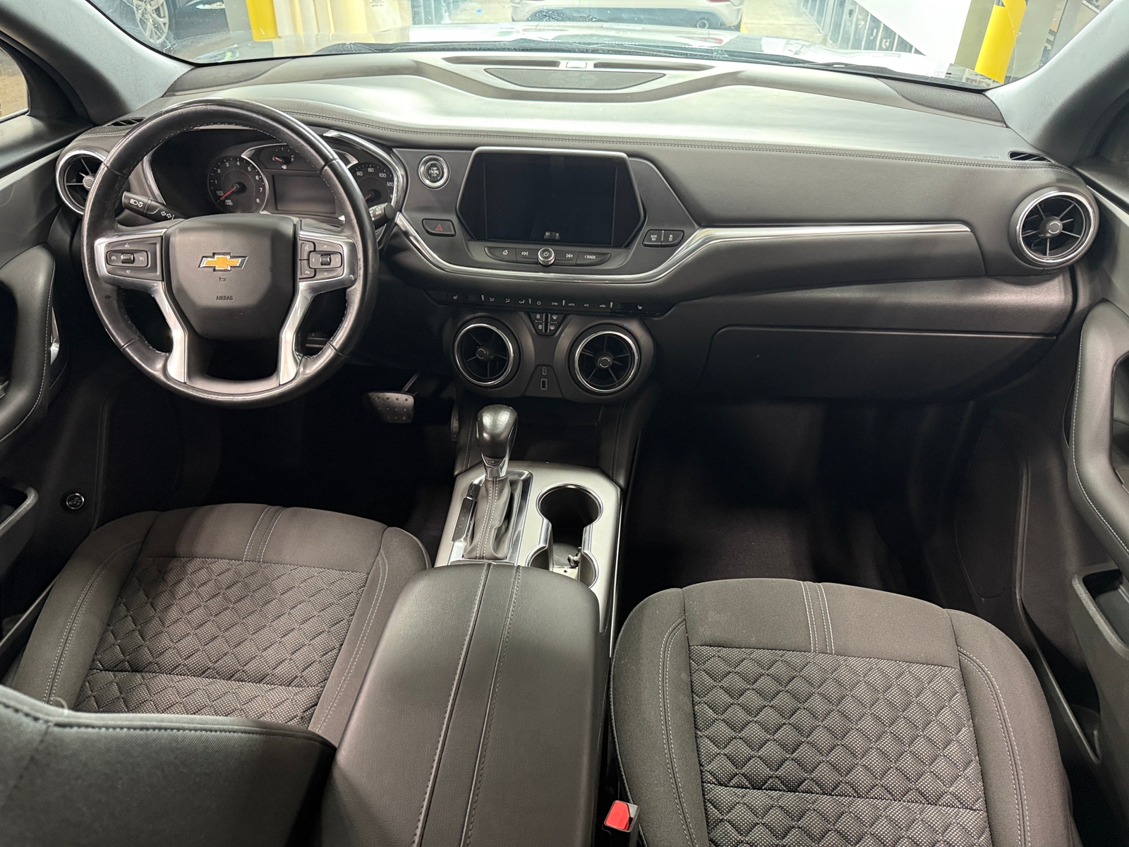 Thumbnail: 2019 Chevrolet Blazer - 3