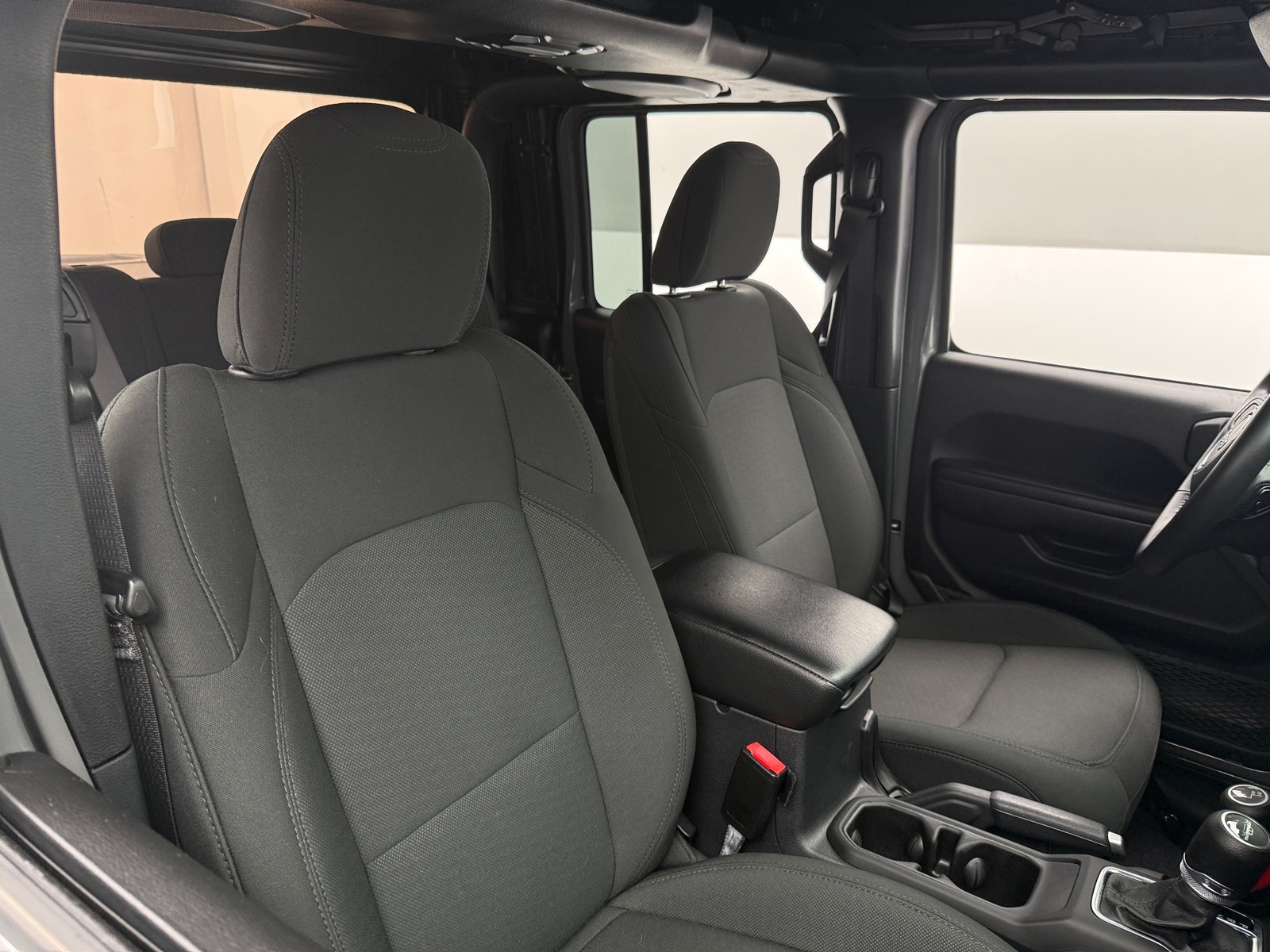 Thumbnail: 2021 Jeep Gladiator - 2