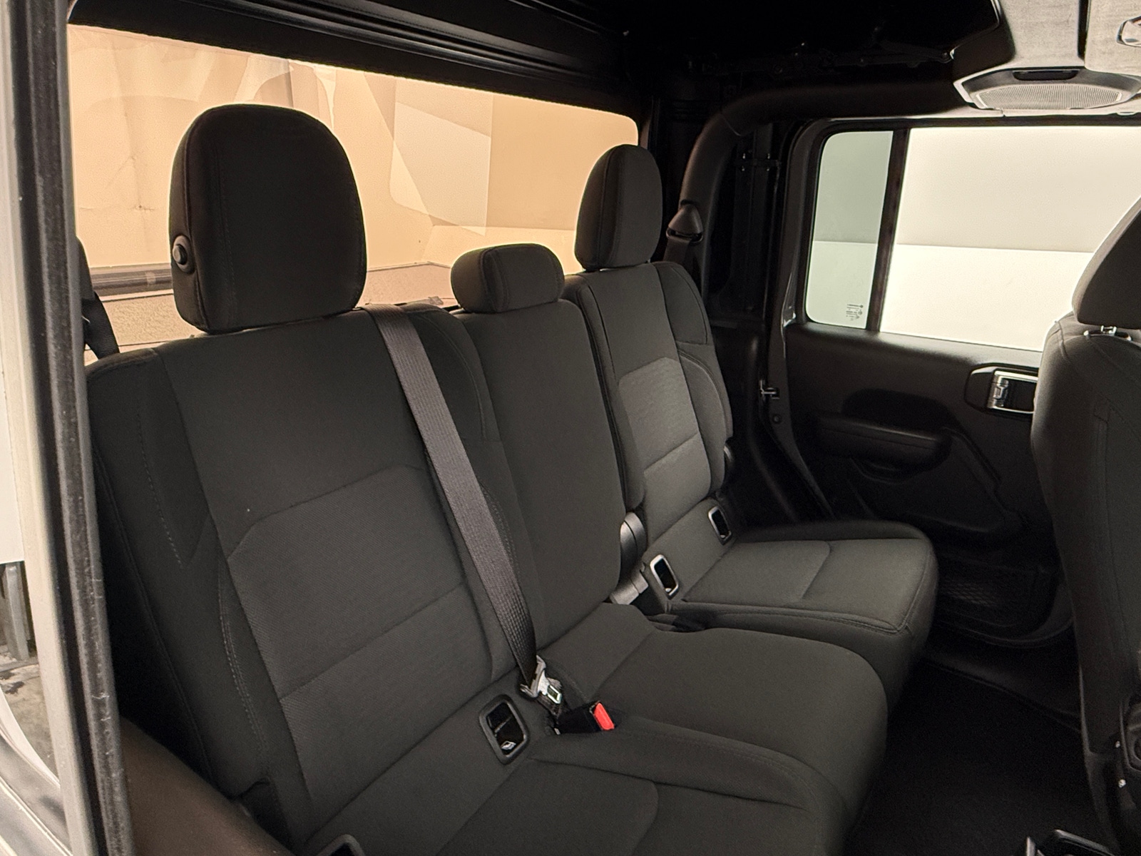 Thumbnail: 2021 Jeep Gladiator - 6