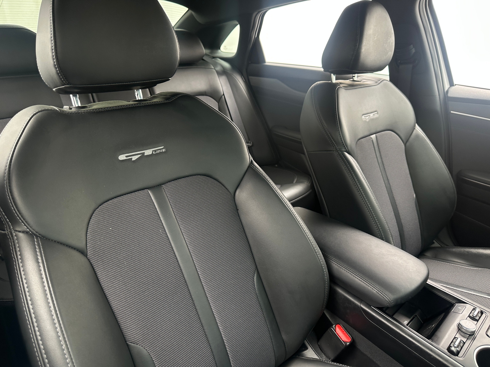 Thumbnail: 2022 Kia K5 - 2
