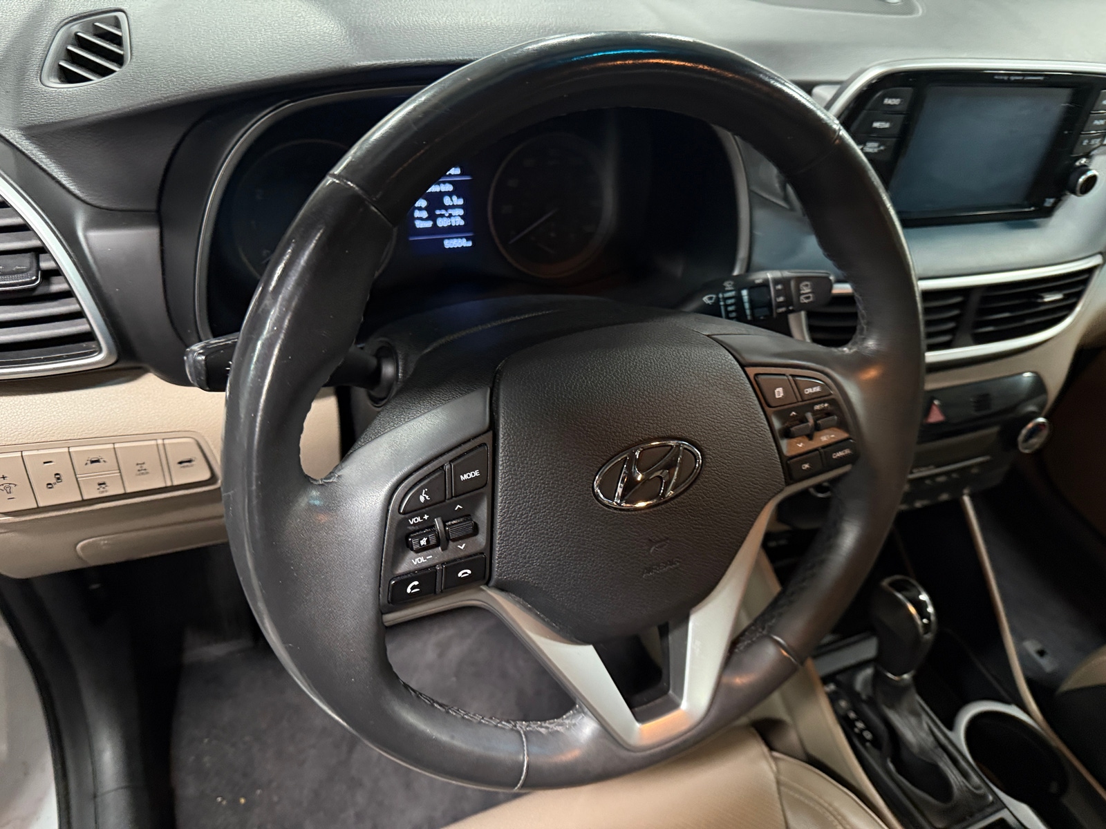 Thumbnail: 2019 Hyundai Tucson - 4