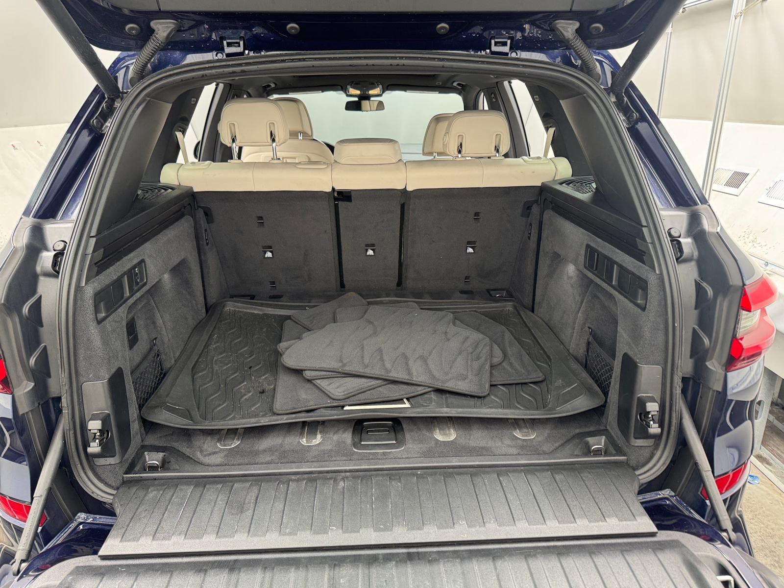 Thumbnail: 2020 BMW X5 - 6