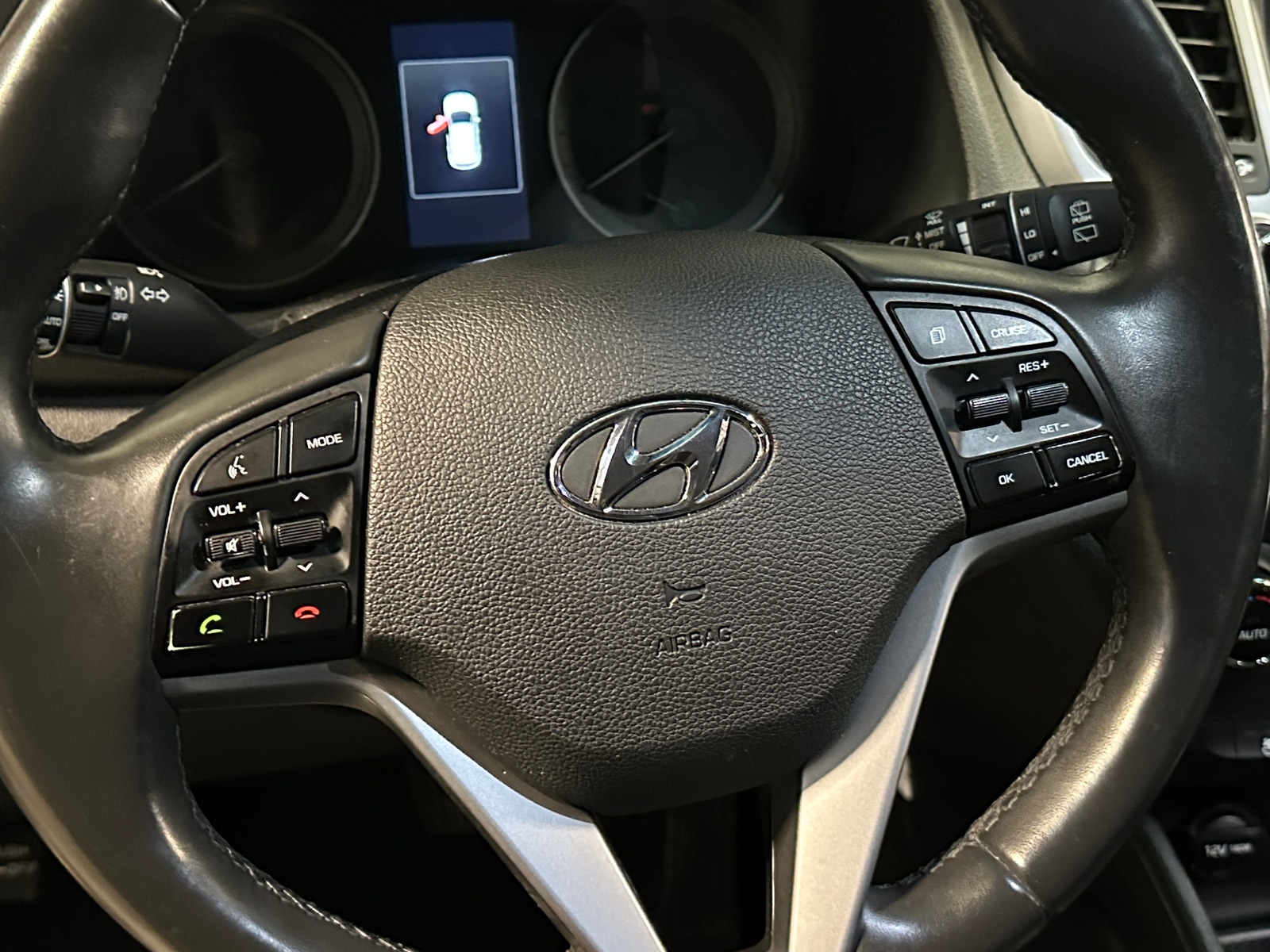 Thumbnail: 2018 Hyundai Tucson - 4