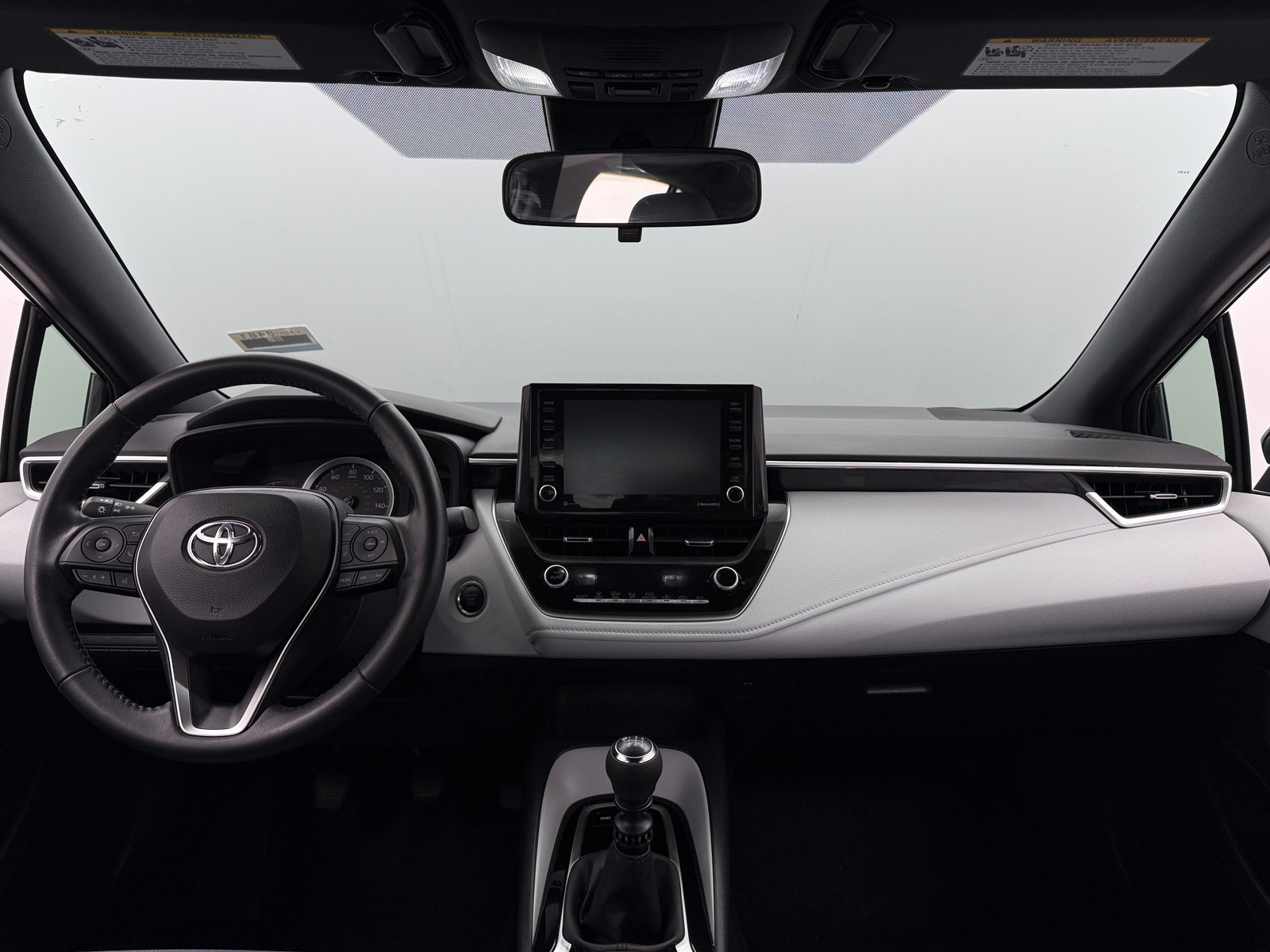 Thumbnail: 2022 Toyota Corolla - 3