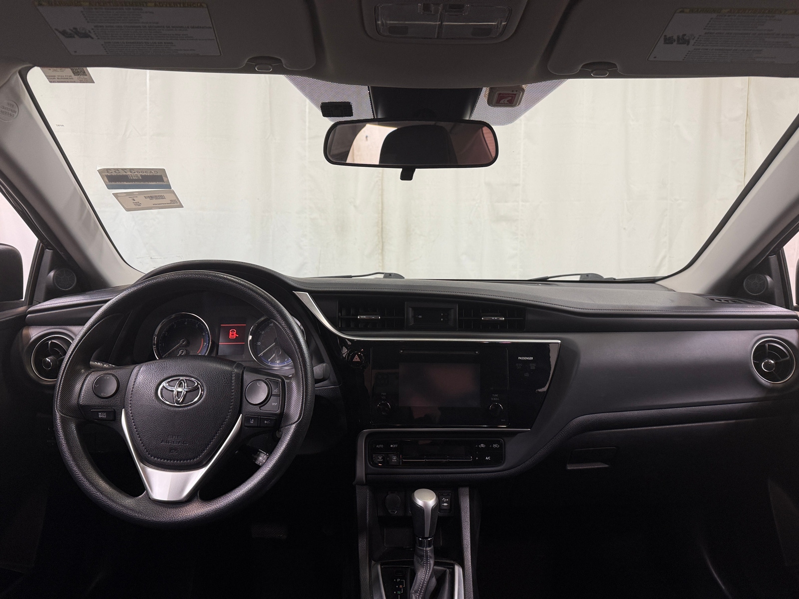Thumbnail: 2017 Toyota Corolla - 3