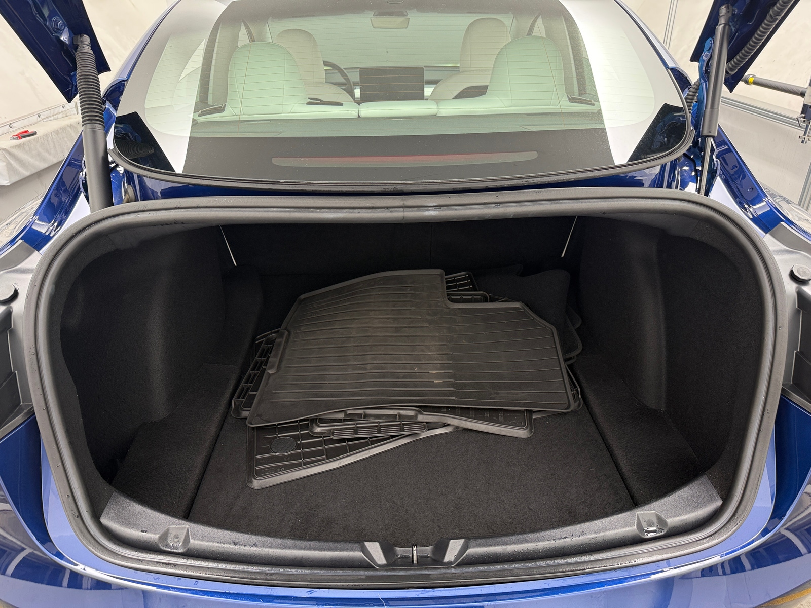 Thumbnail: 2022 Tesla Model 3 - 6