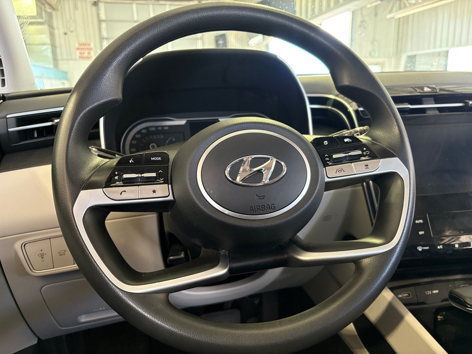 Thumbnail: 2024 Hyundai Tucson - 5