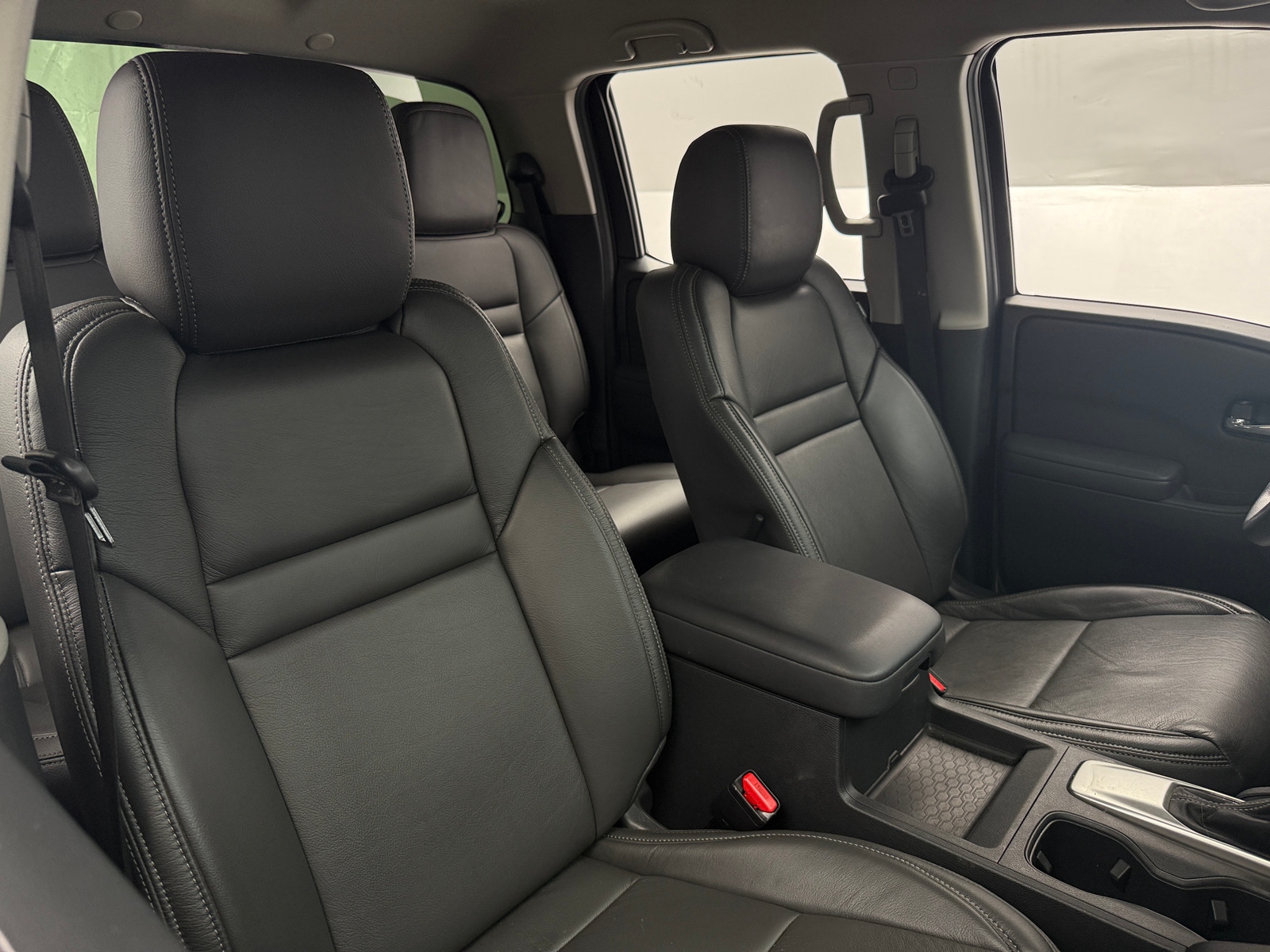 Thumbnail: 2022 Nissan Frontier - 2